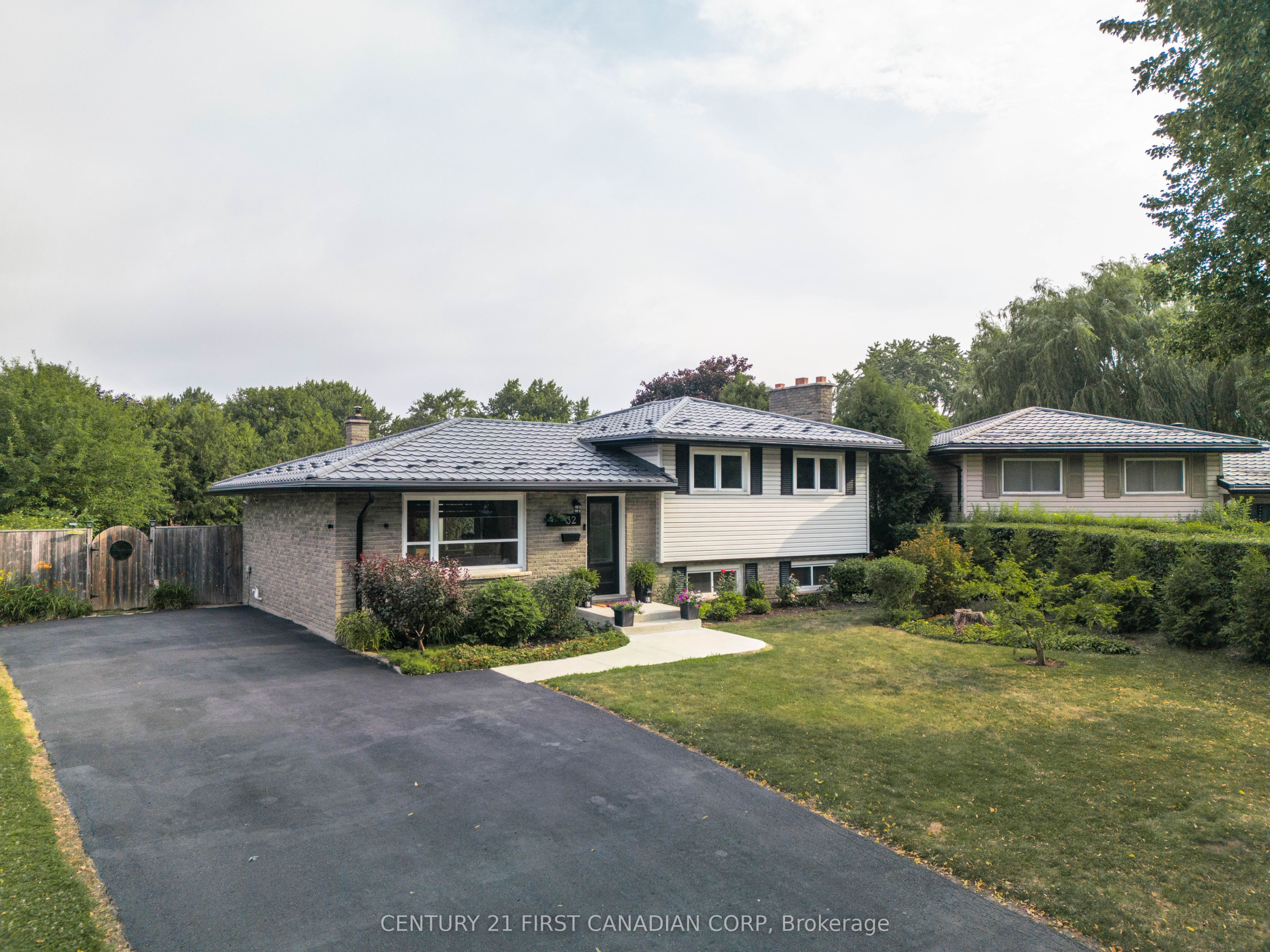 32 Mendip Crescent Property Photo 43