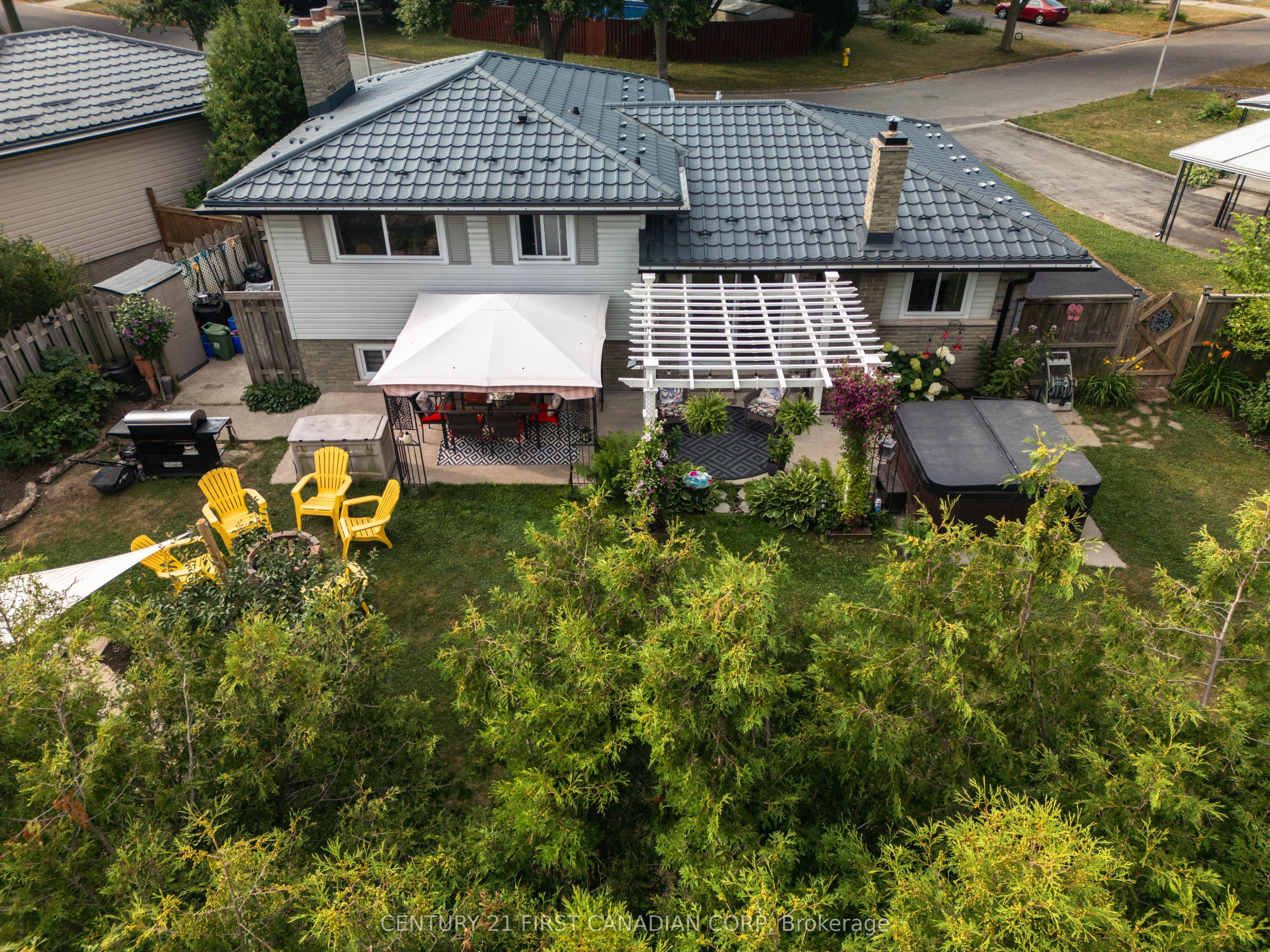 32 Mendip Crescent Property Photo 44
