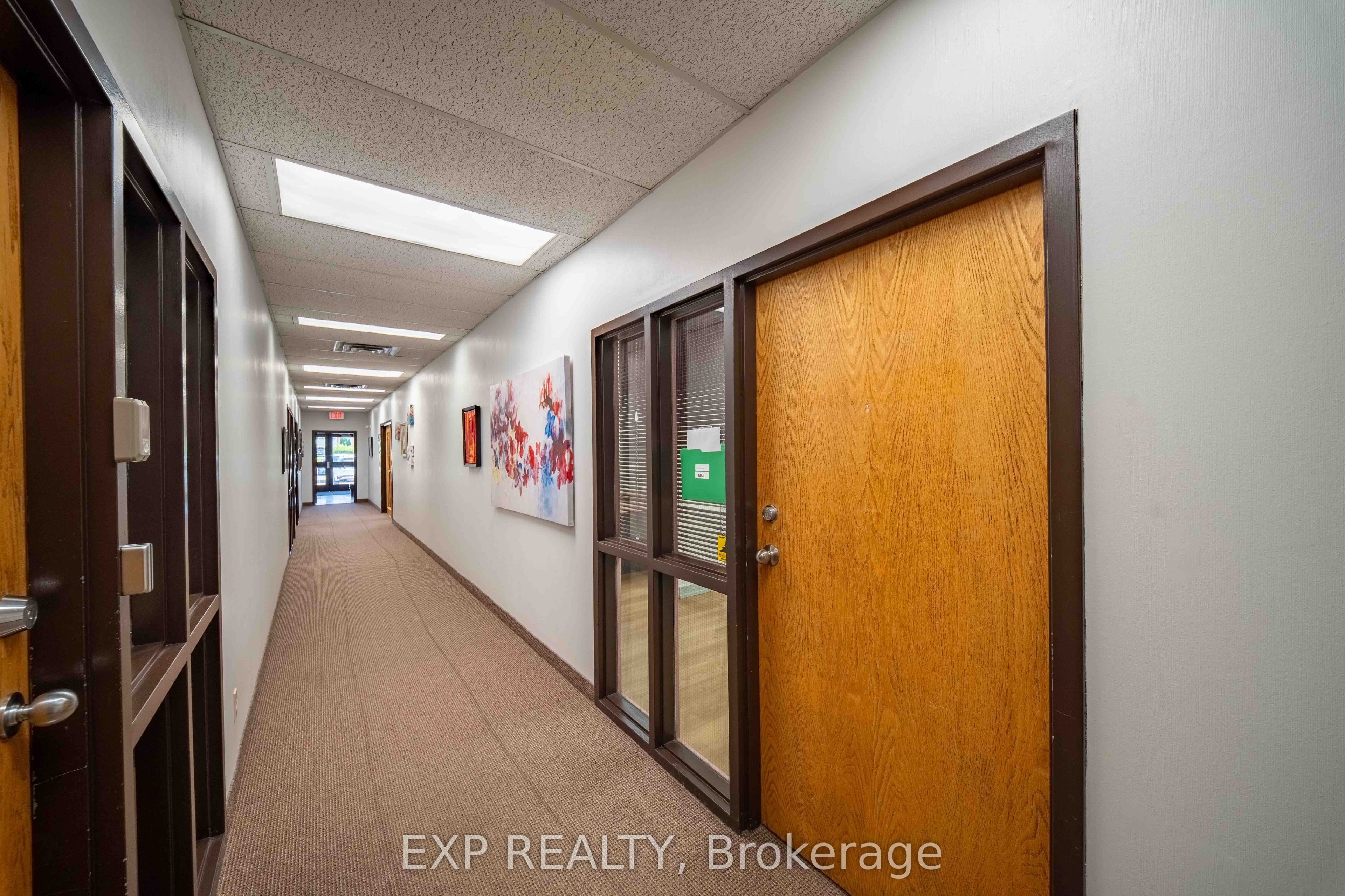 28 Concourse Gate 104 Property Photo 3