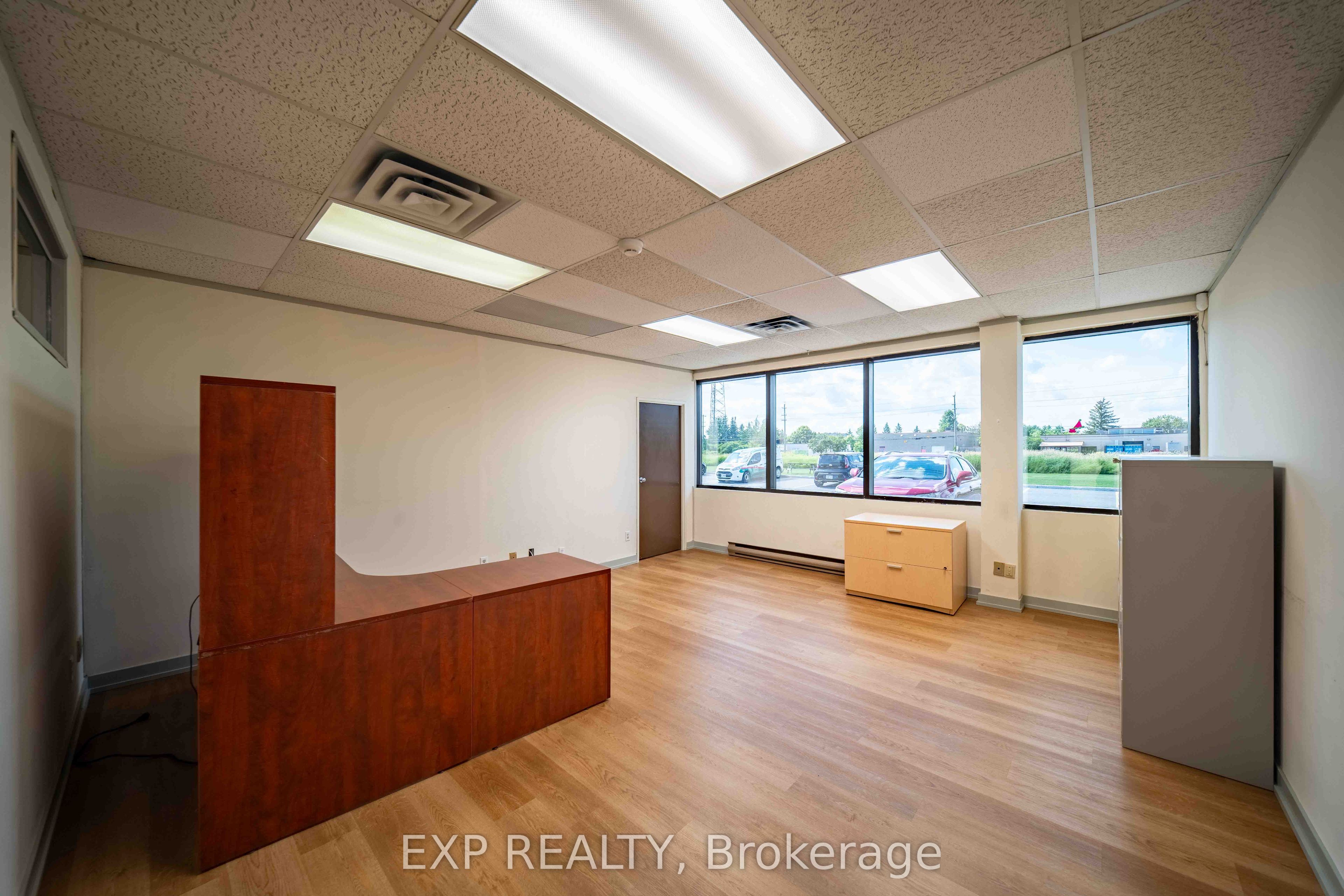 28 Concourse Gate 104 Property Photo 4