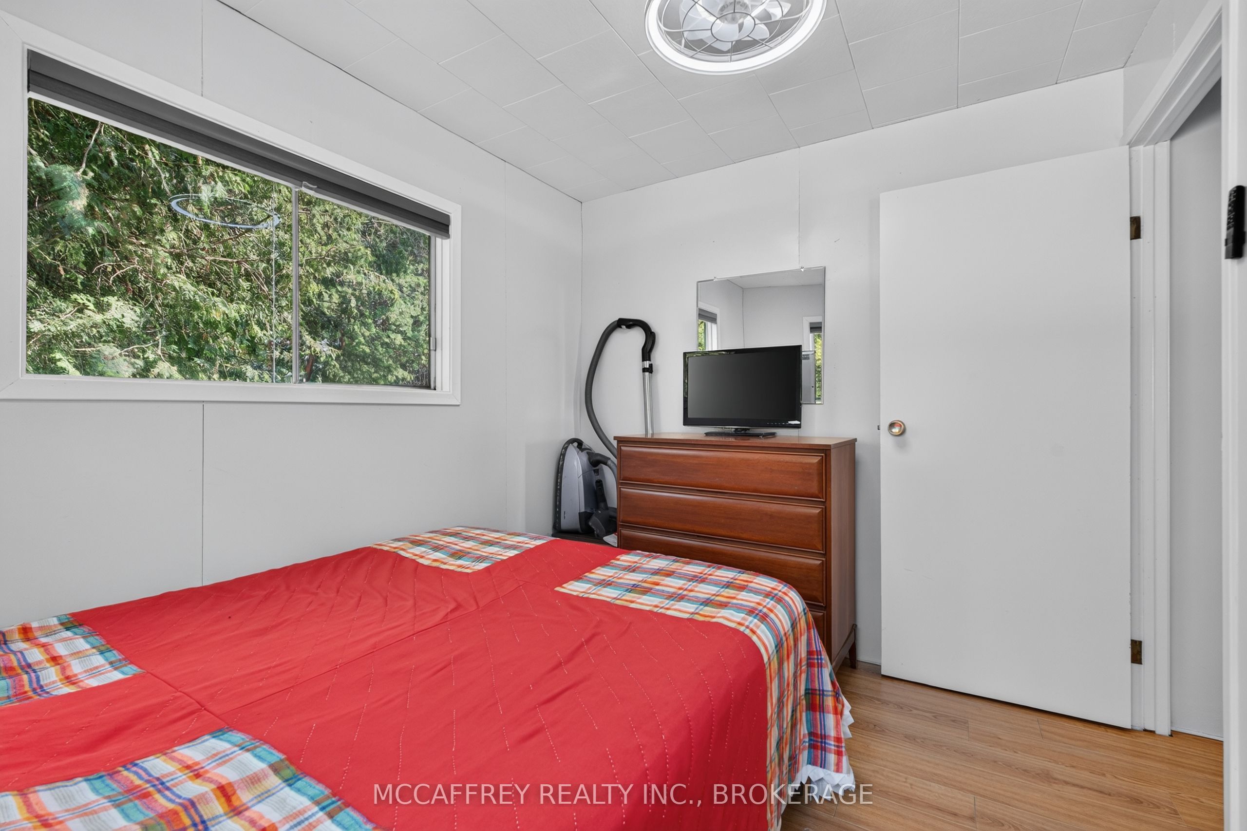 96 Islandview Lane Property Photo 20
