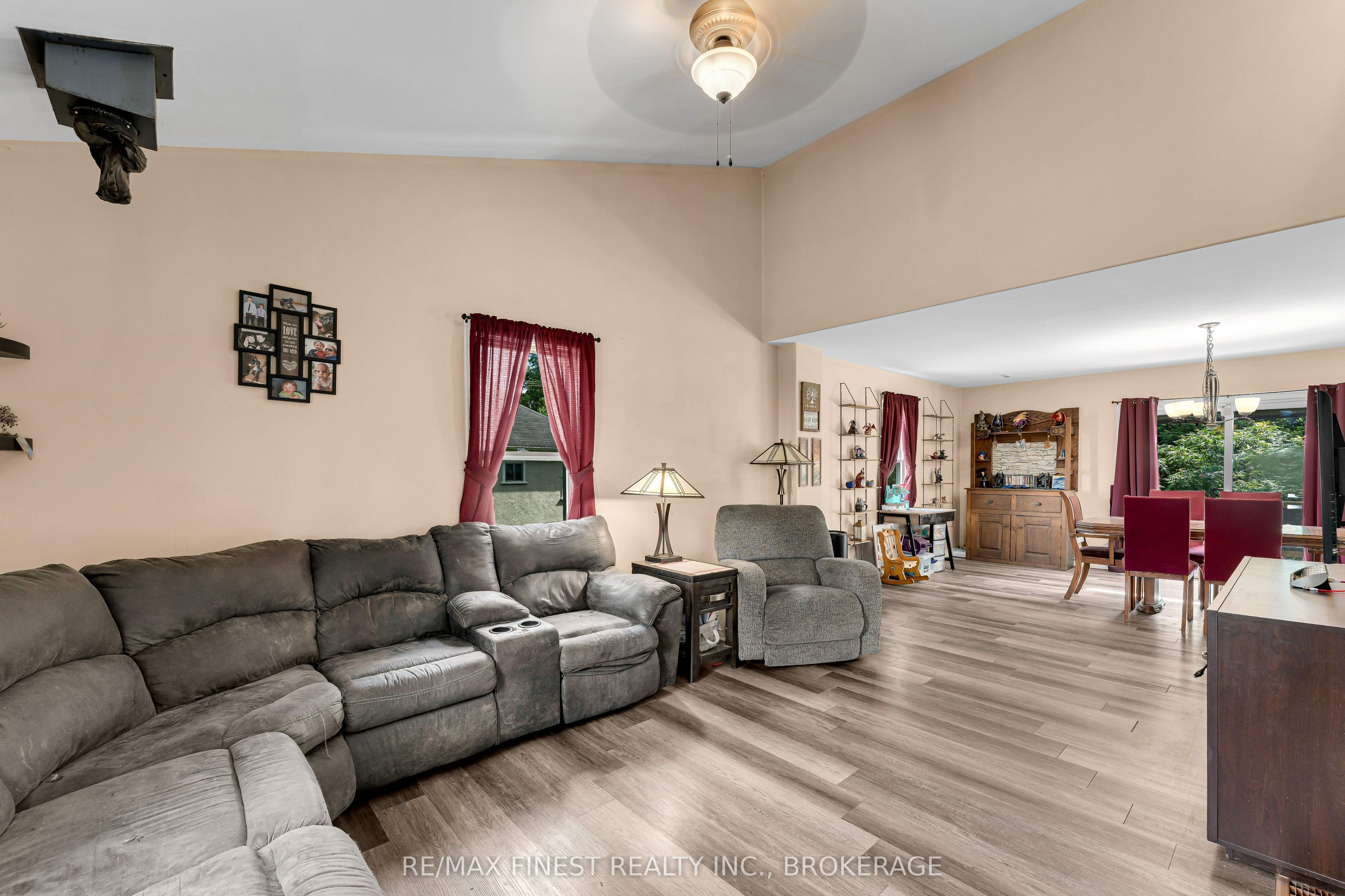 1 Neely Street Property Photo 14
