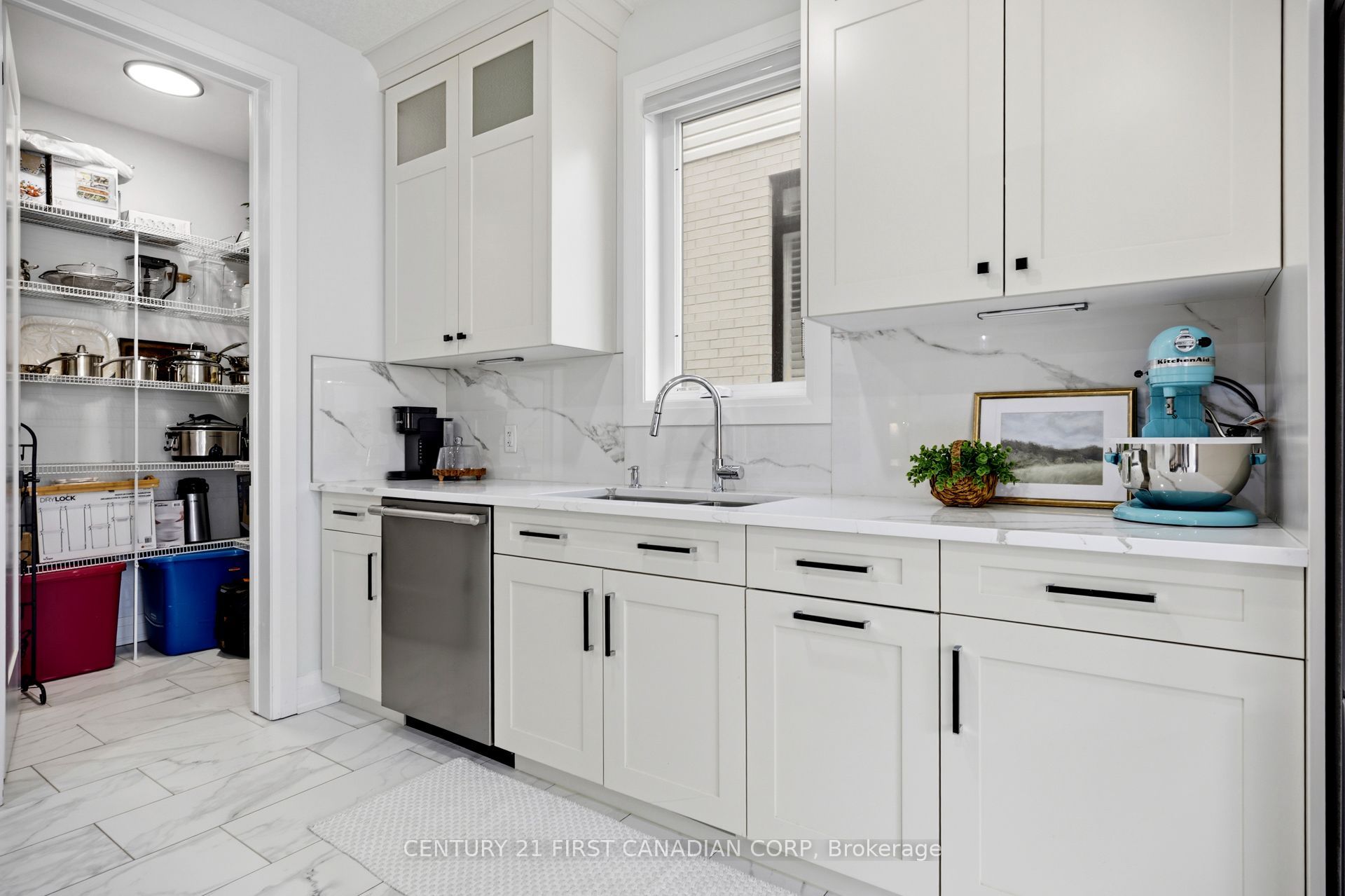 1909 Boardwalk Way Property Photo 14