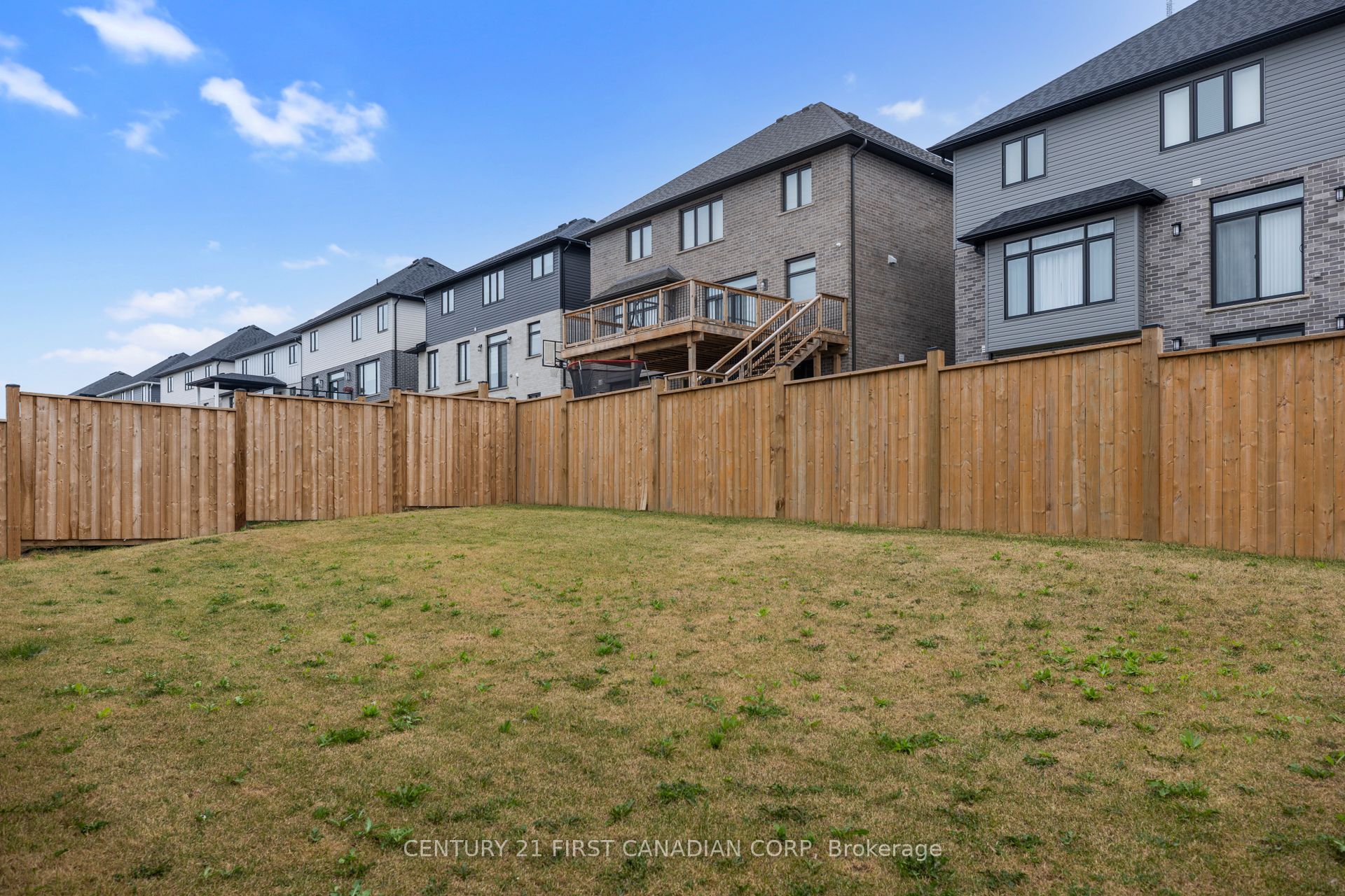 1909 Boardwalk Way Property Photo 42
