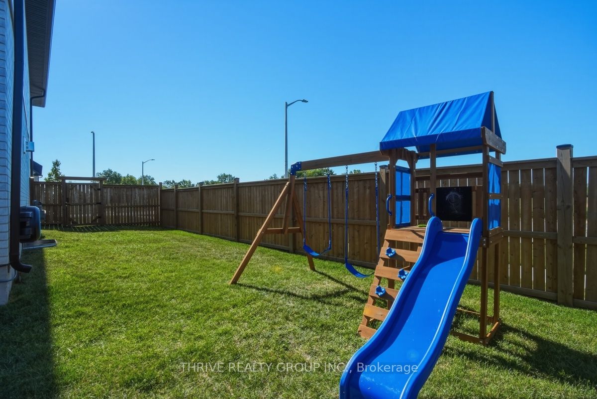 57 Briscoe Crescent Property Photo 36
