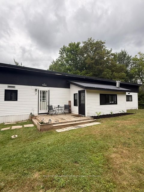 7 Nelson Clelland Road N Property Photo 1