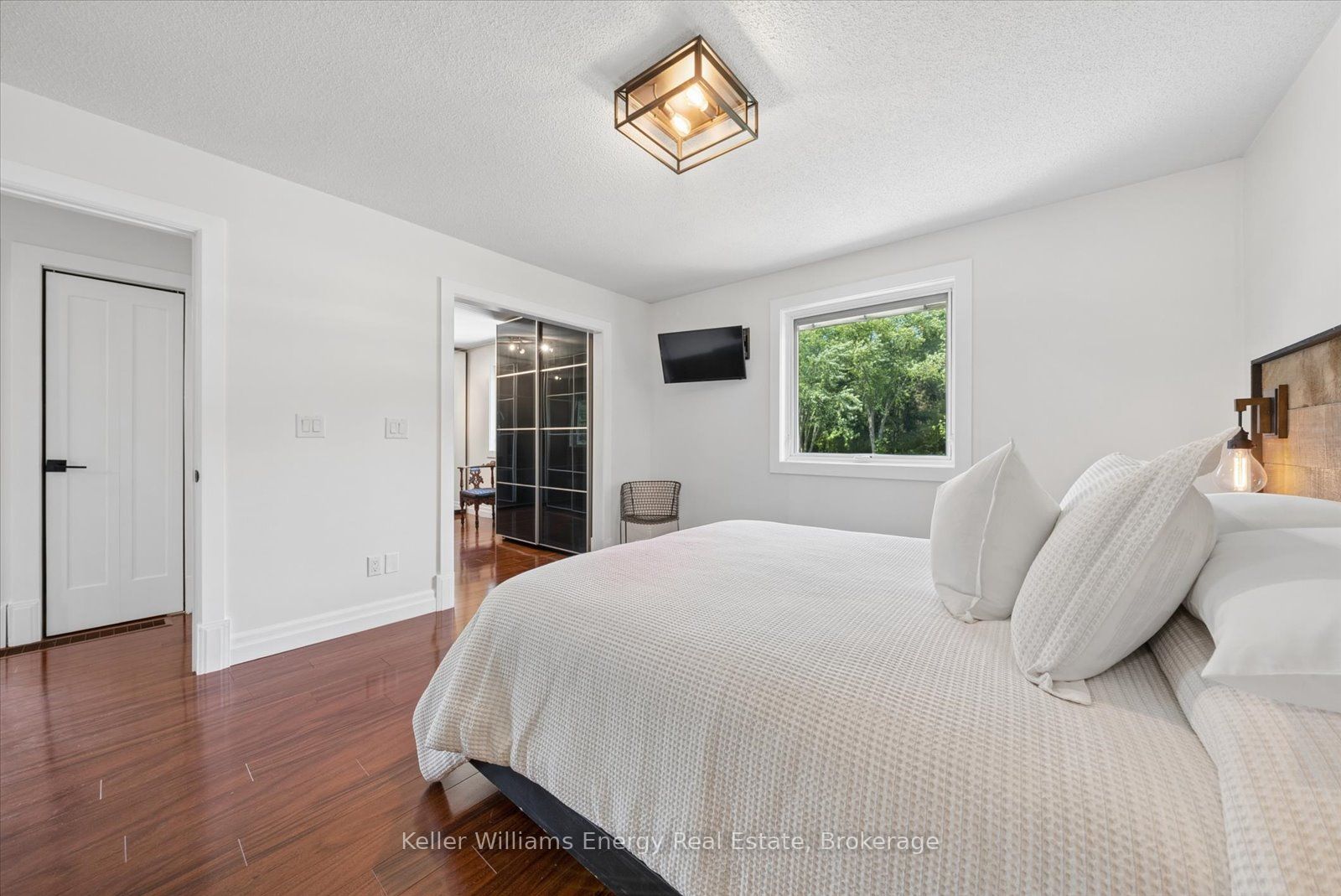 8280 Albert Court Property Photo 19