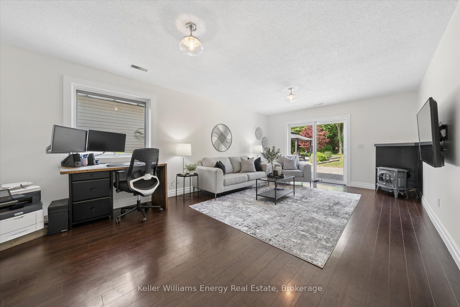 8280 Albert Court Property Photo 27