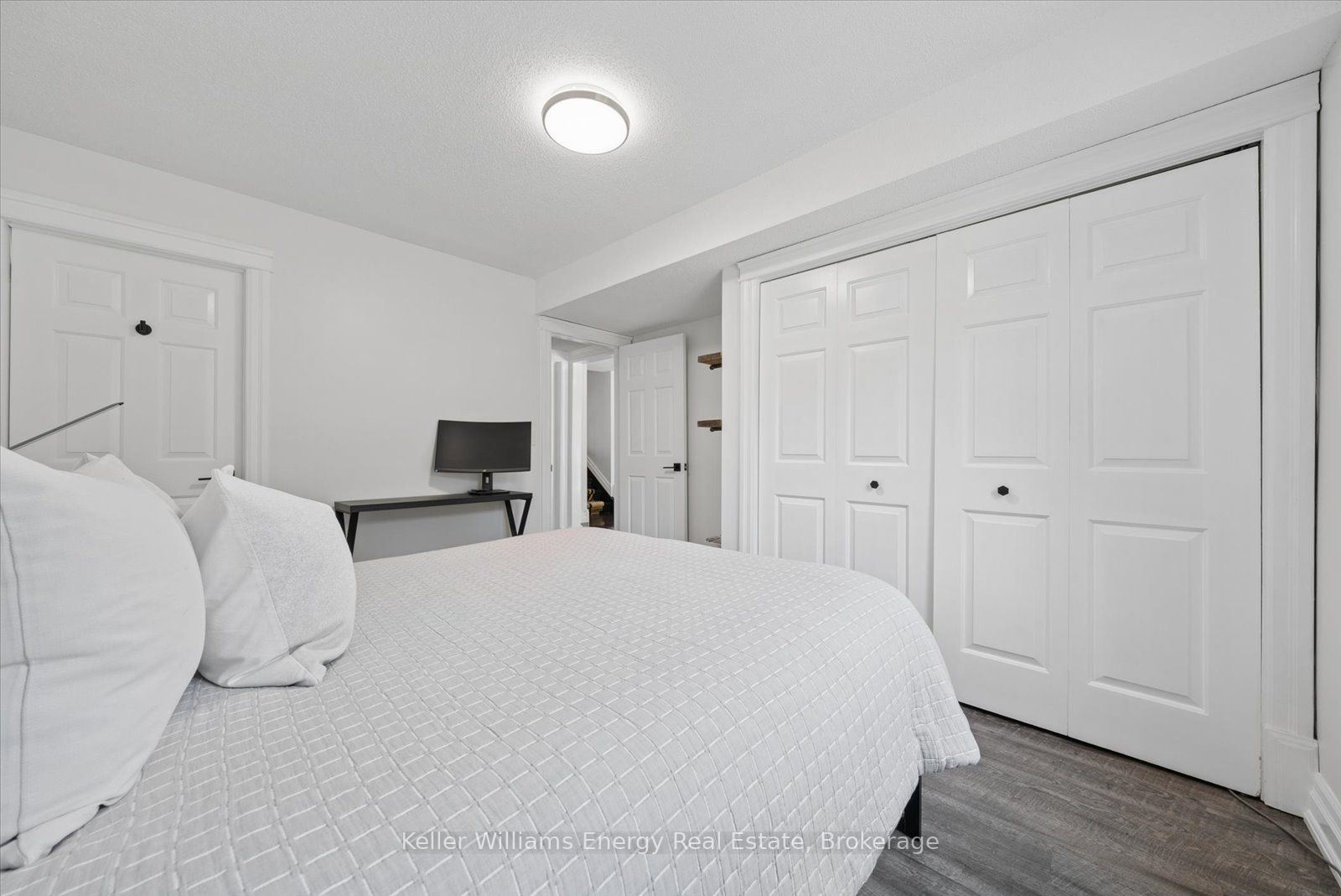 8280 Albert Court Property Photo 29