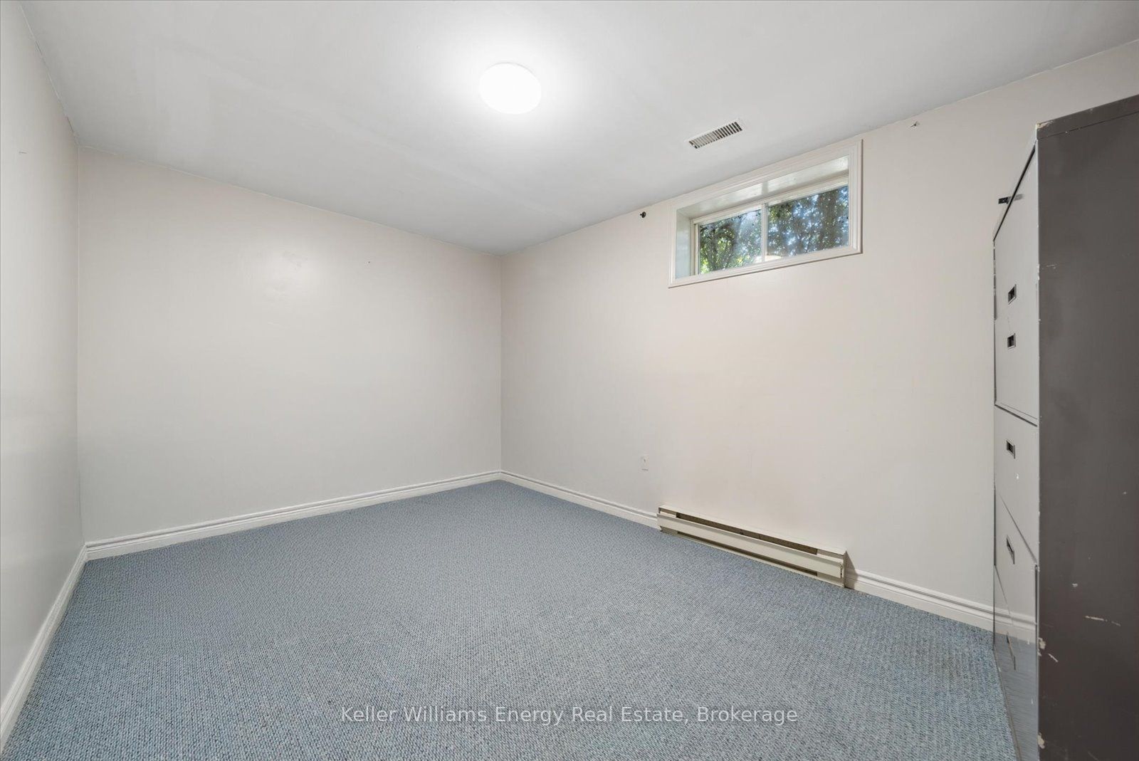 8280 Albert Court Property Photo 33