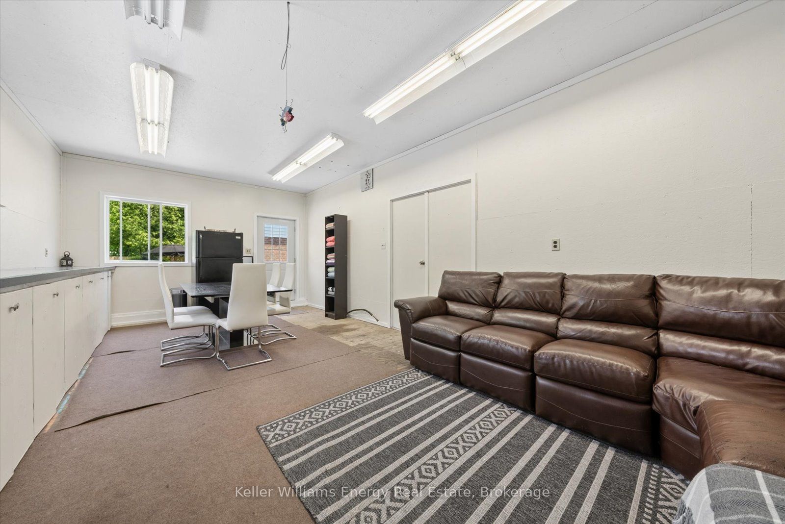 8280 Albert Court Property Photo 43