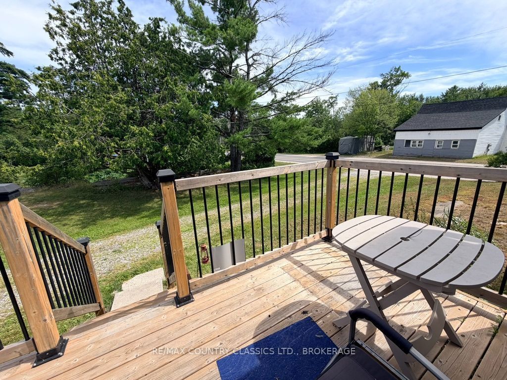 10131 Highway 41 Property Photo 2