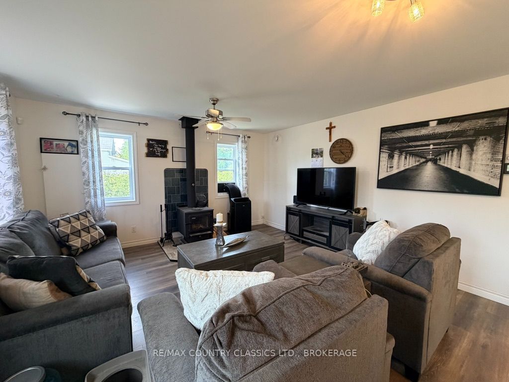 10131 Highway 41 Property Photo 8