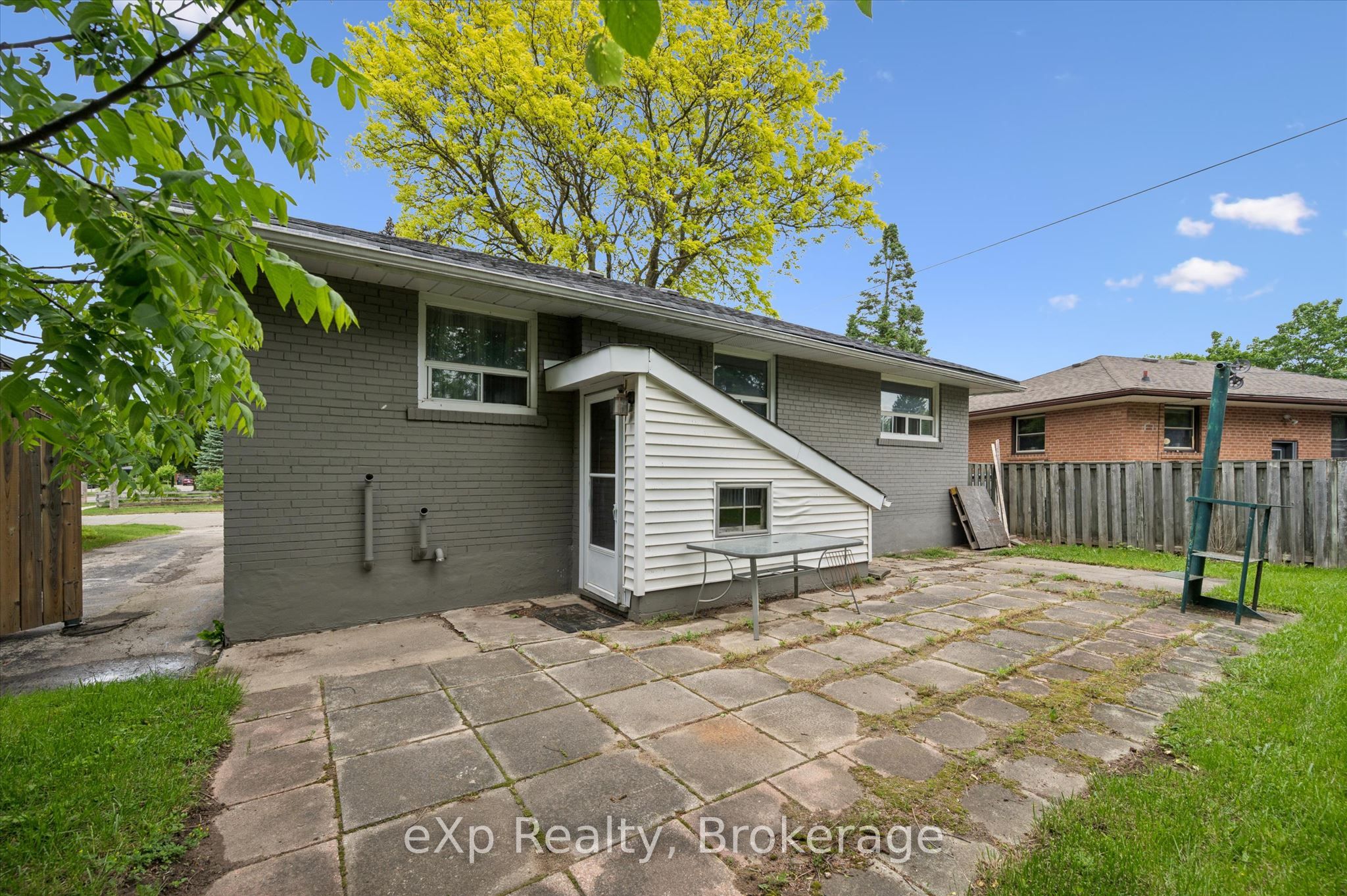 79 Dumbarton Street Property Photo 35
