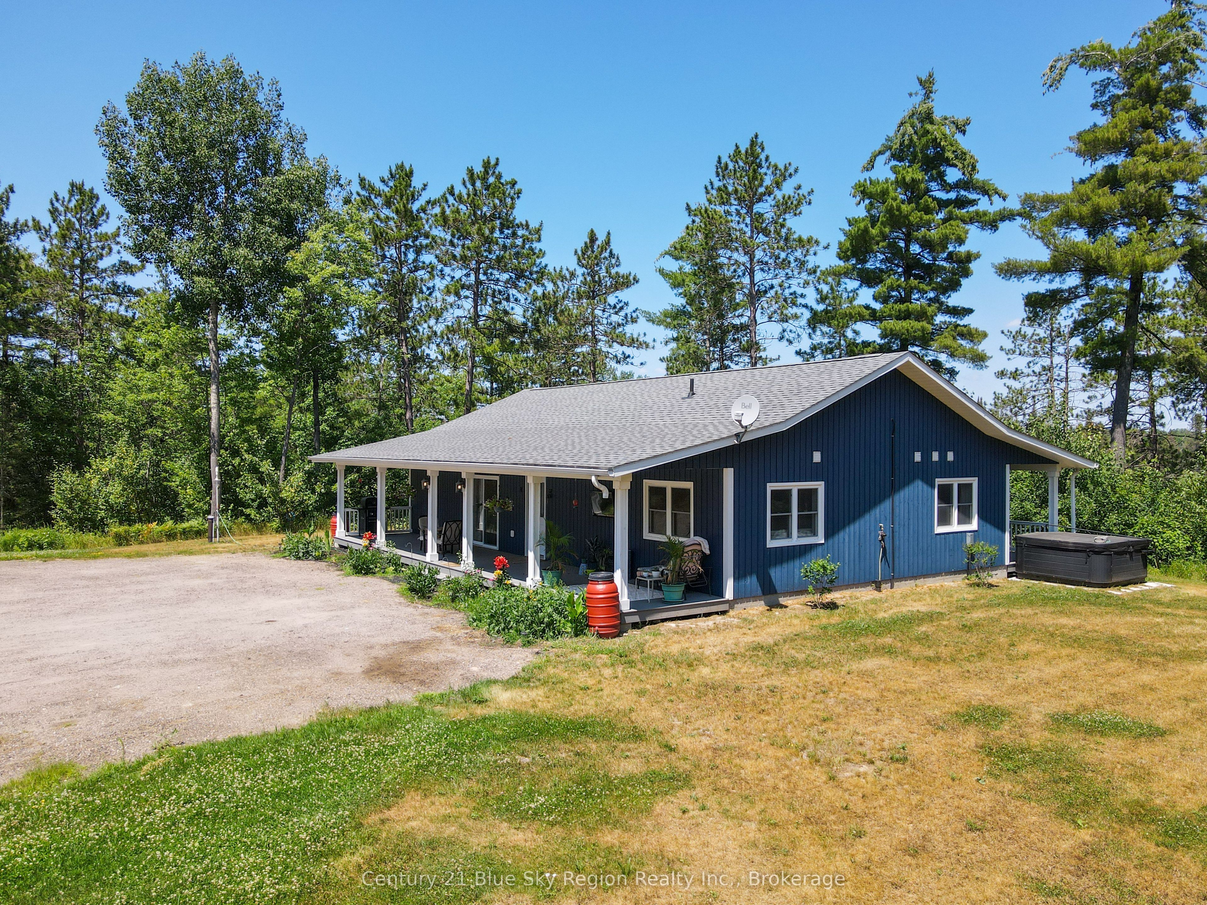 649 Hazel Glen Road Property Photo 2
