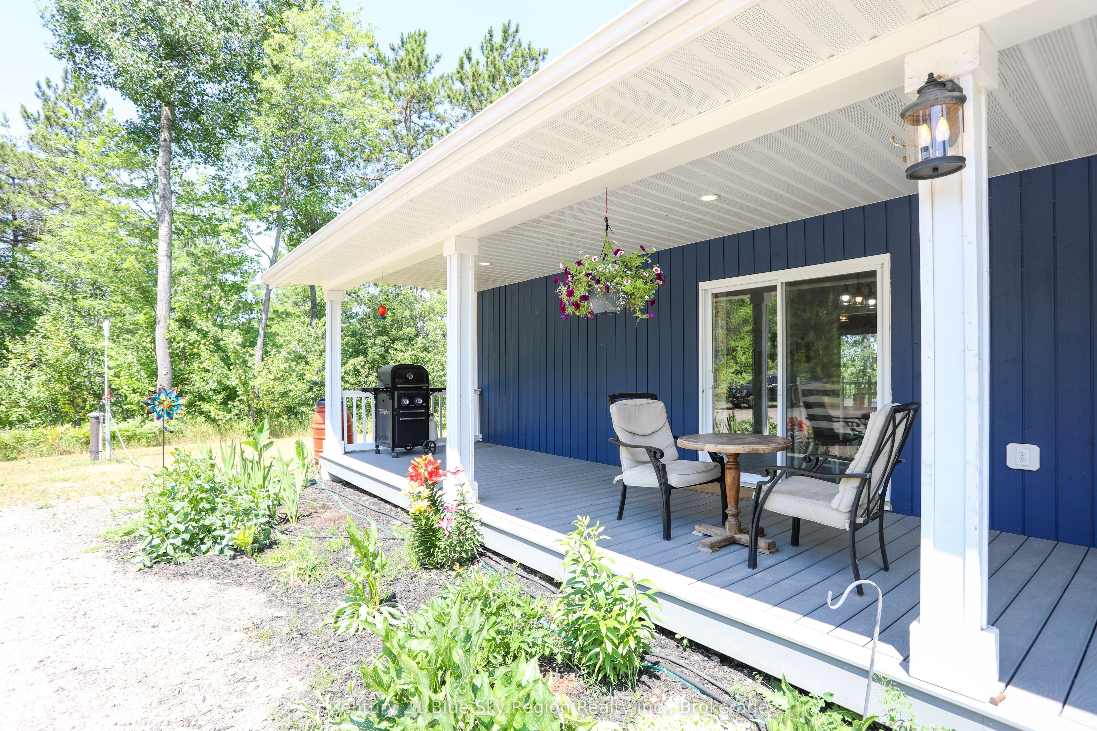 649 Hazel Glen Road Property Photo 8