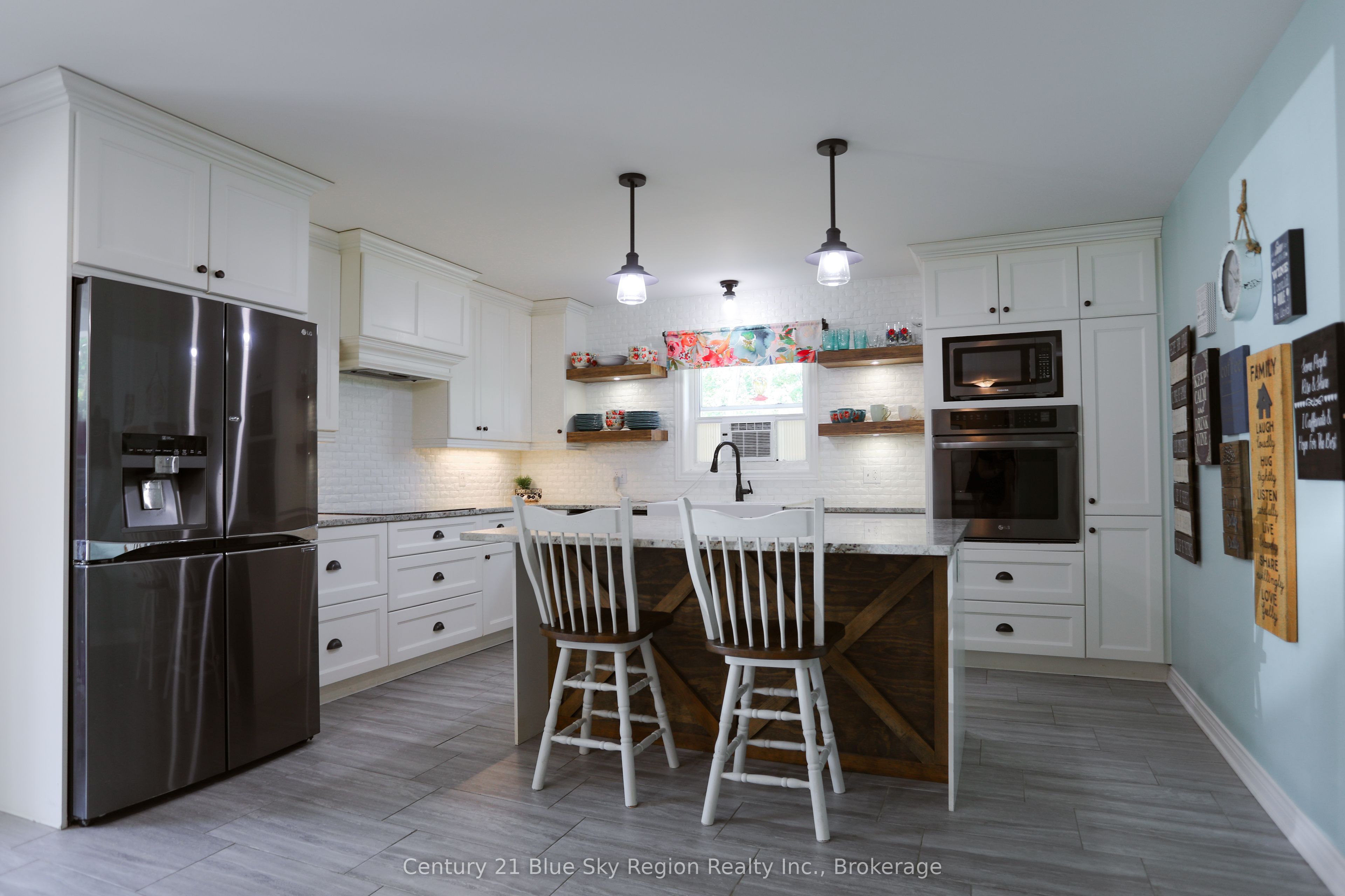 649 Hazel Glen Road Property Photo 12