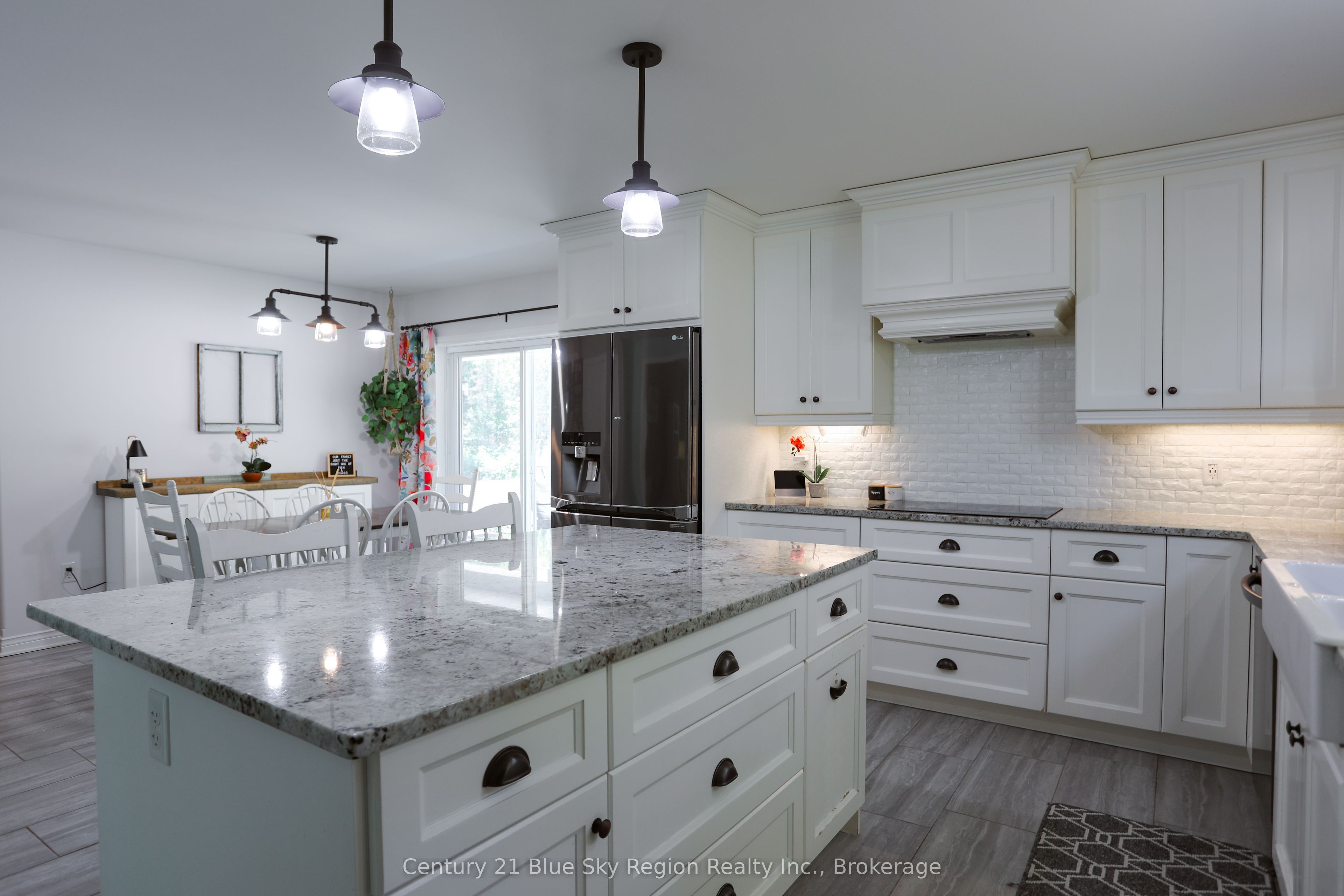 649 Hazel Glen Road Property Photo 13