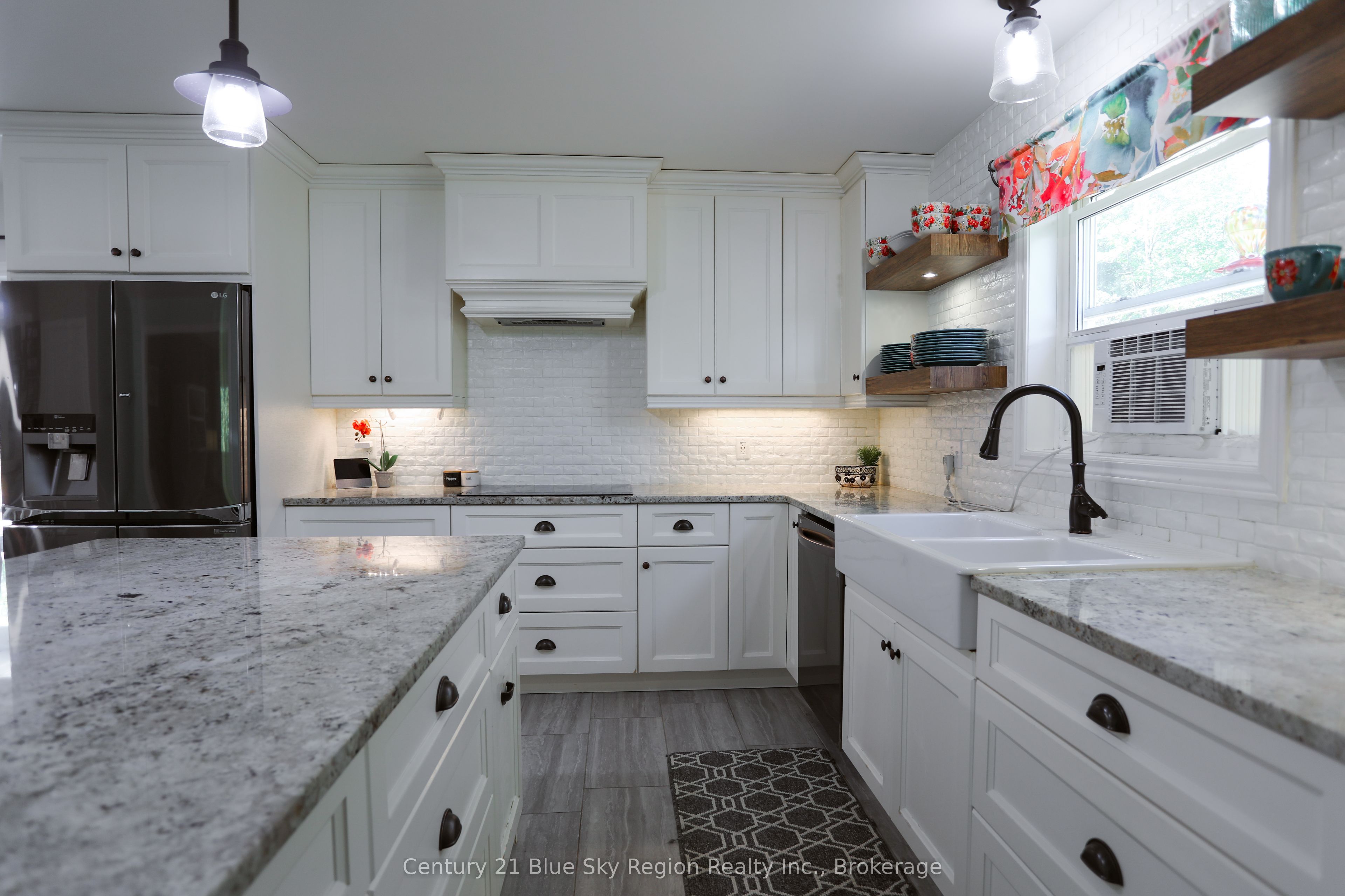 649 Hazel Glen Road Property Photo 15