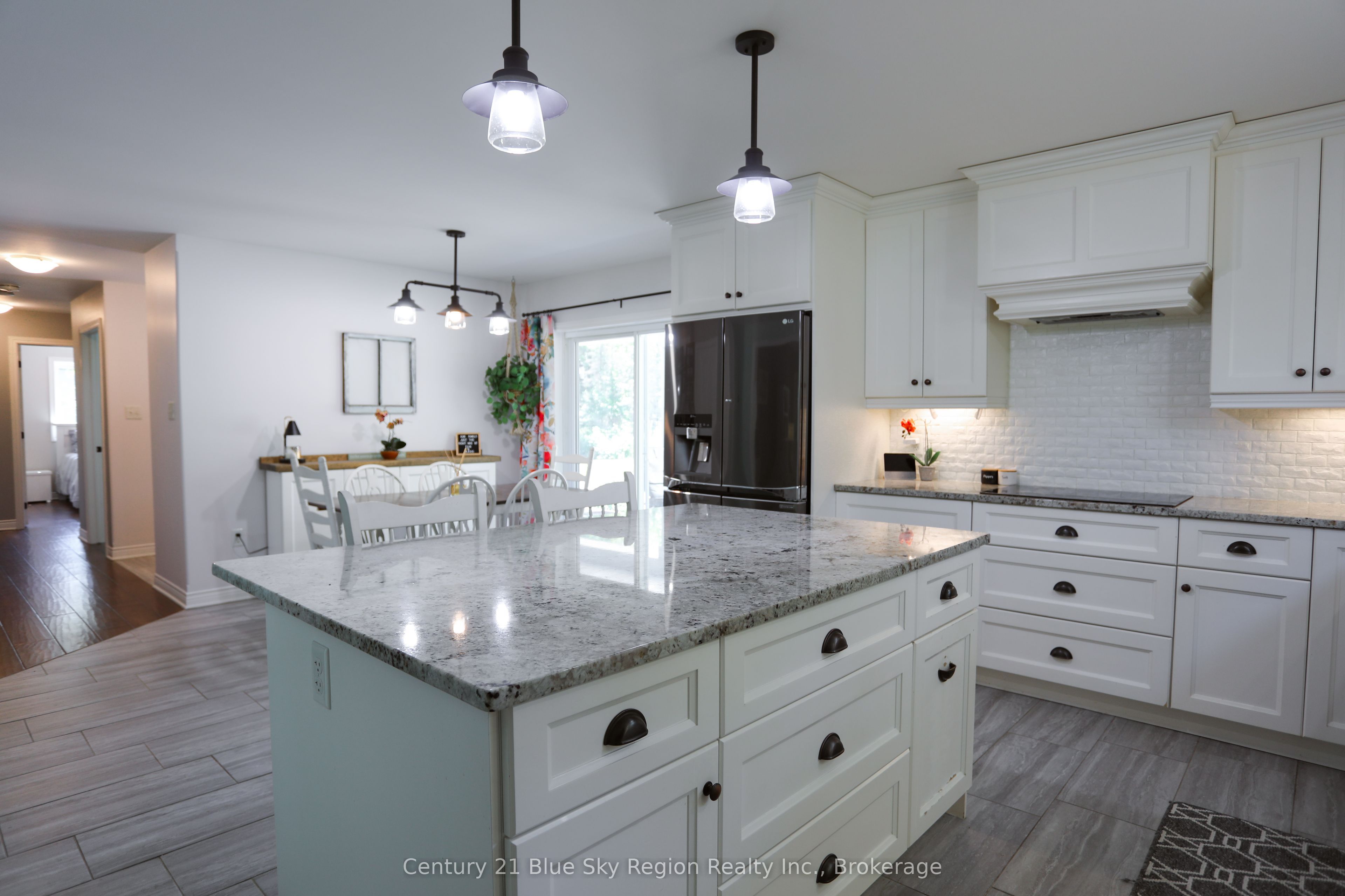 649 Hazel Glen Road Property Photo 17