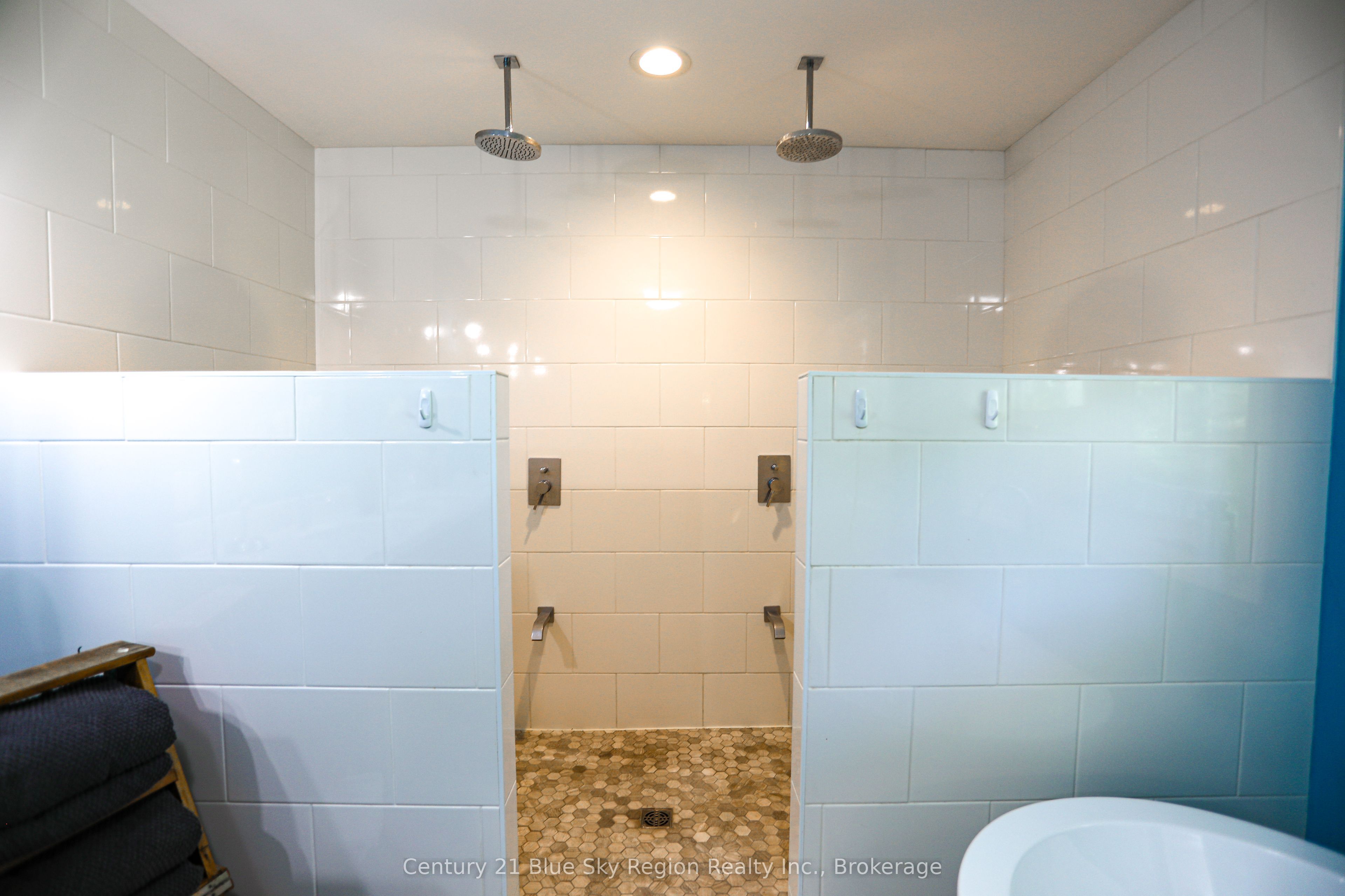 649 Hazel Glen Road Property Photo 37