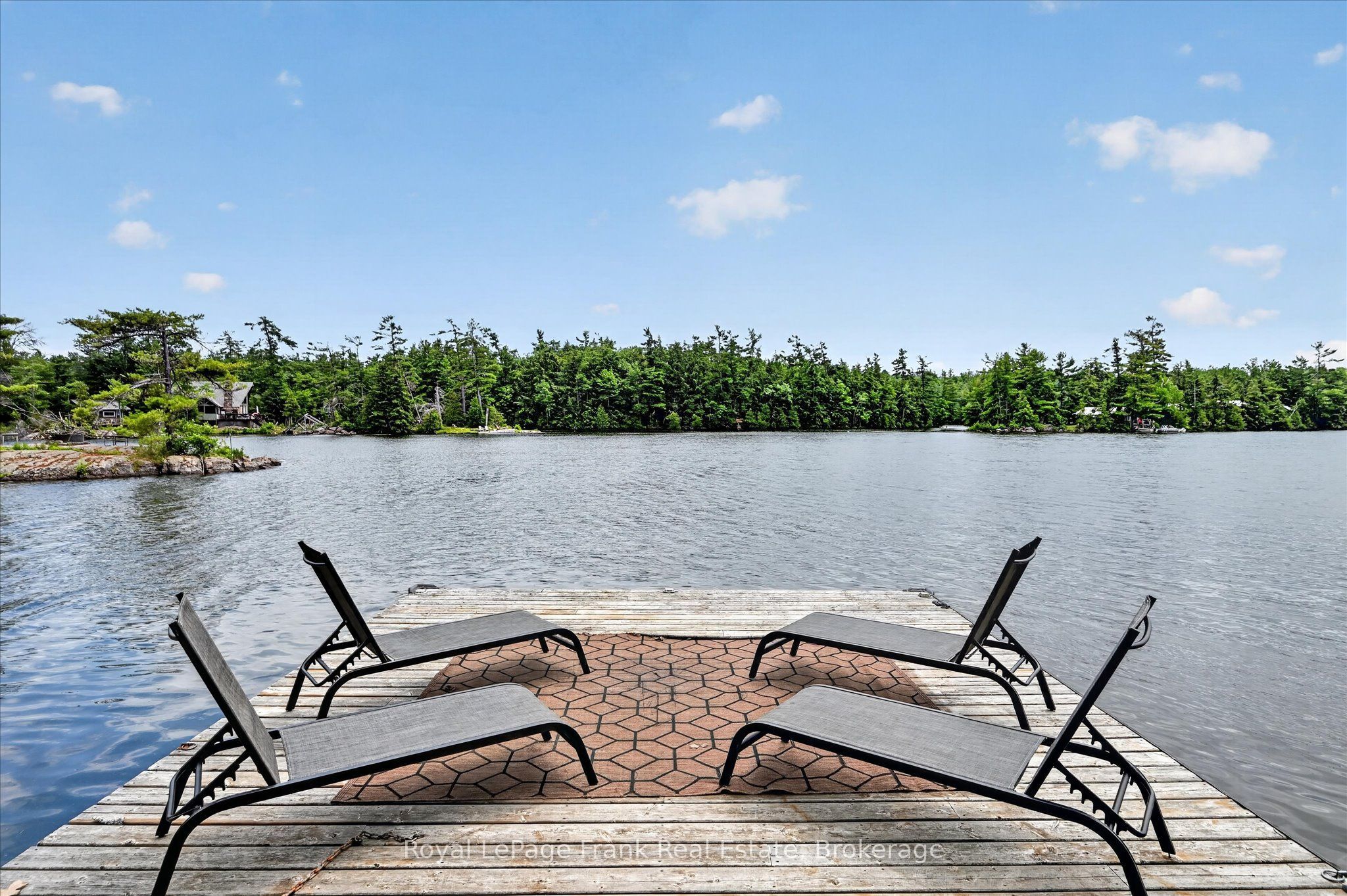 442 Island 7 Stoney Lake Property Photo 4