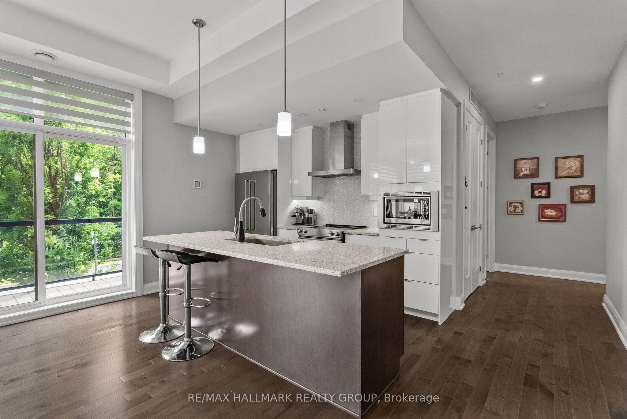 120 Cortile Private 101 Property Photo 6