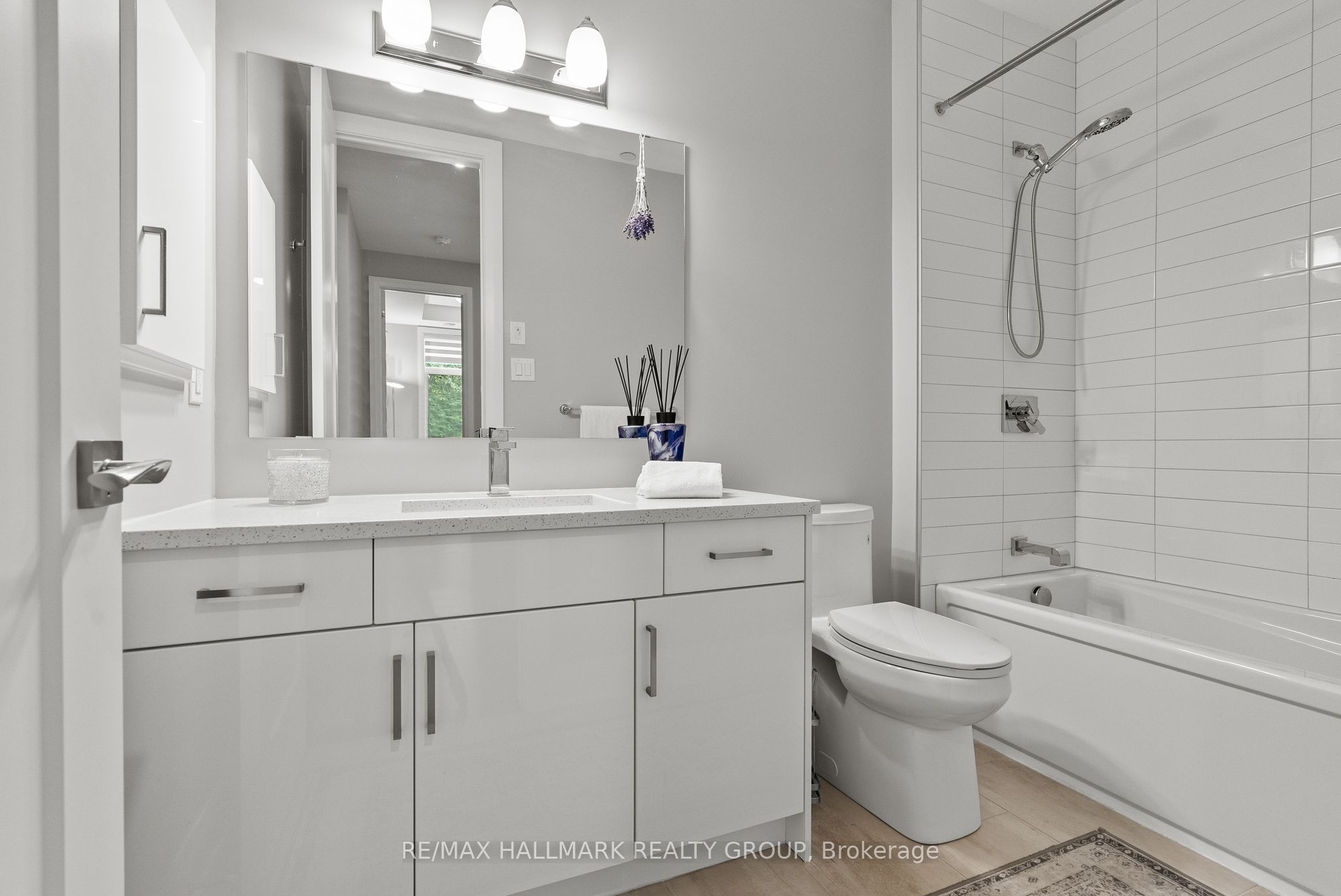 120 Cortile Private 101 Property Photo 20