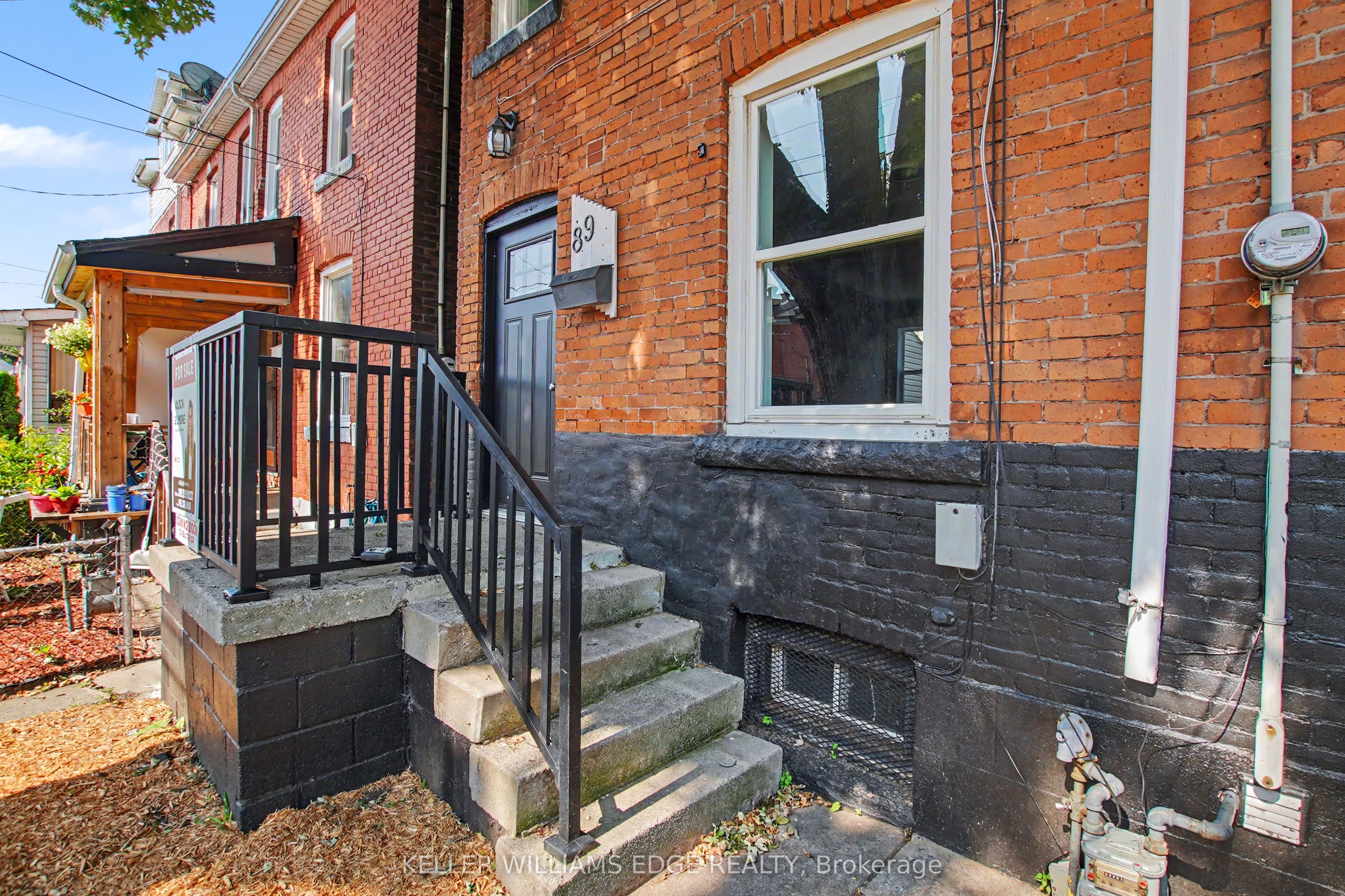 89 Cheever Street Property Photo 3