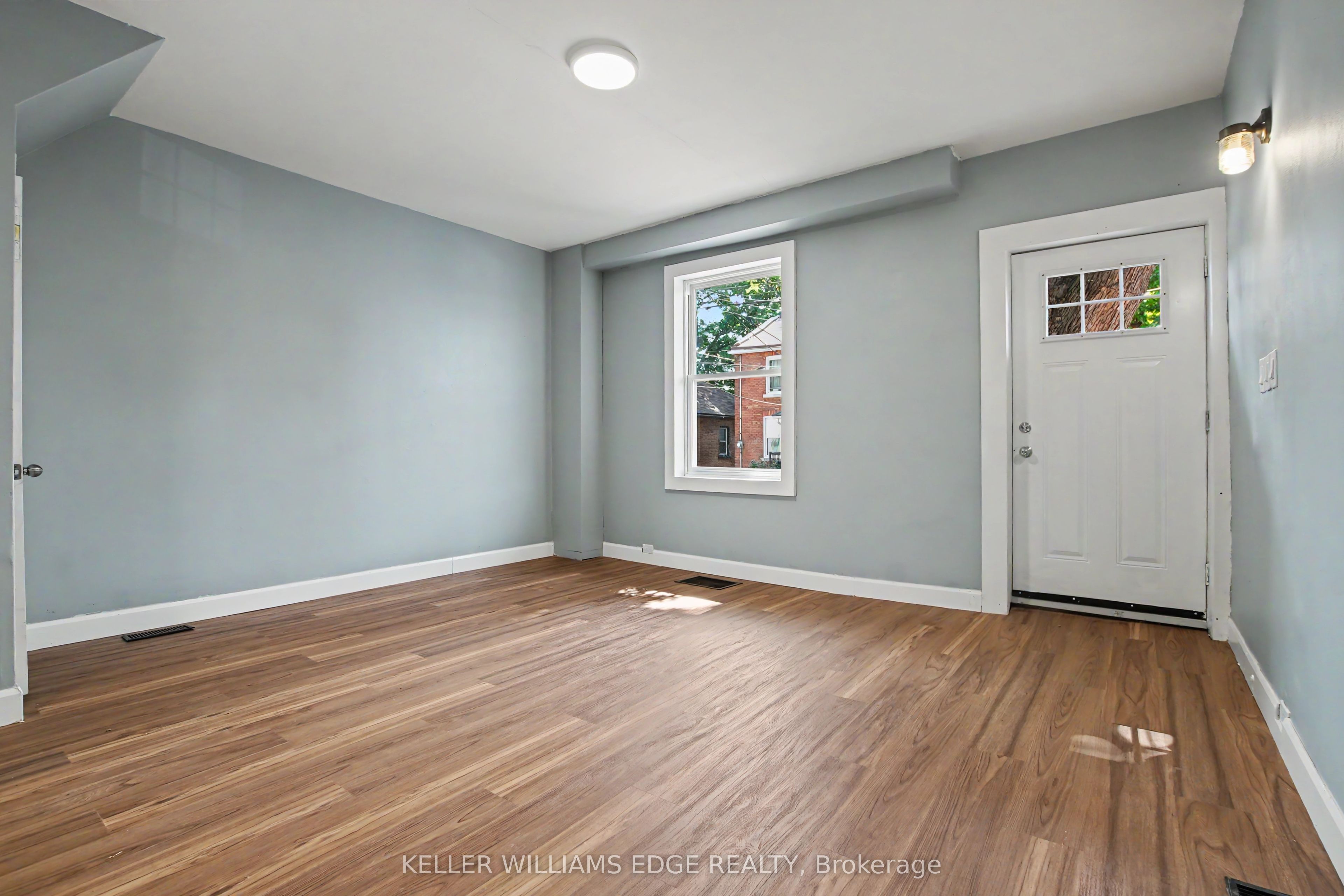 89 Cheever Street Property Photo 4