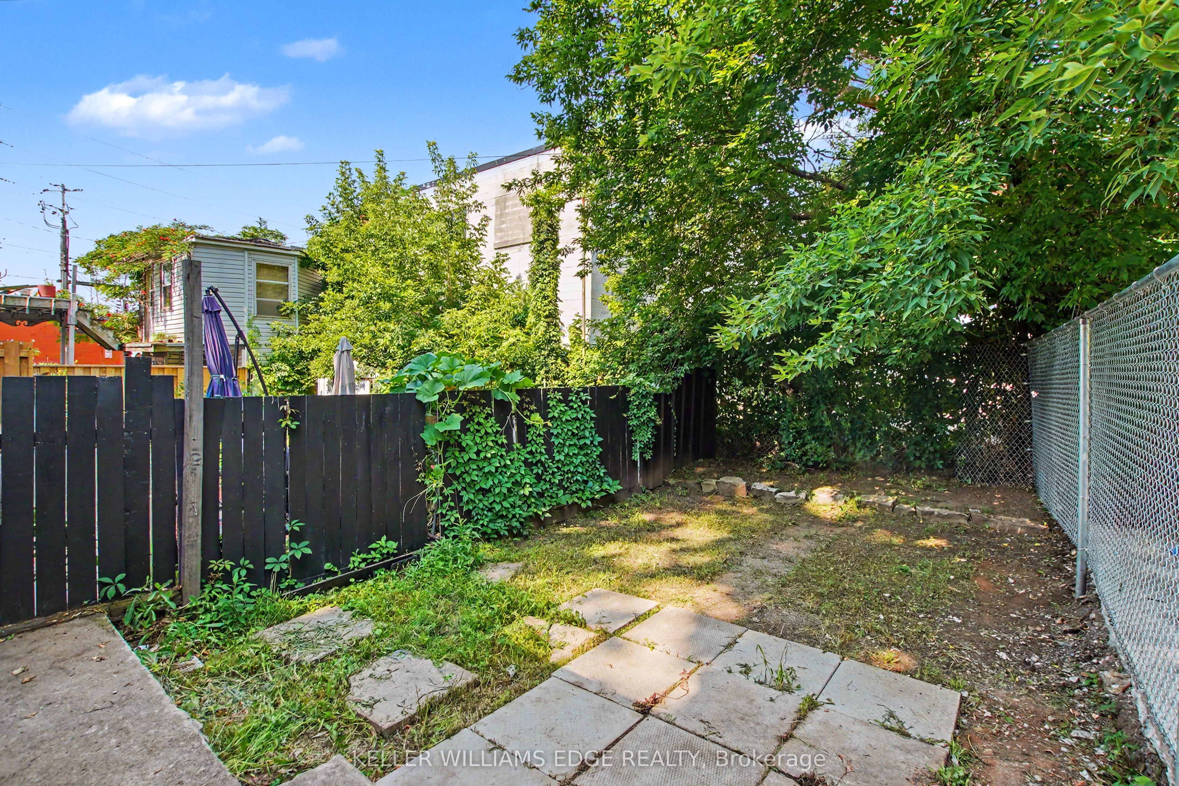 89 Cheever Street Property Photo 23