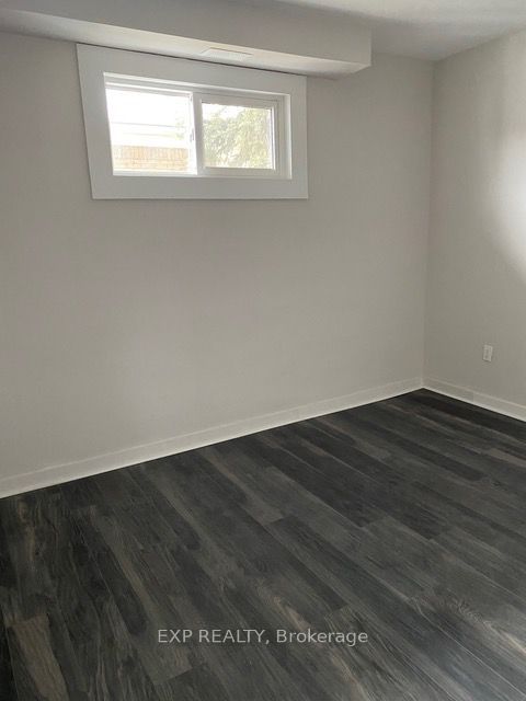 70 Proctor Boulevard Main Property Photo 9