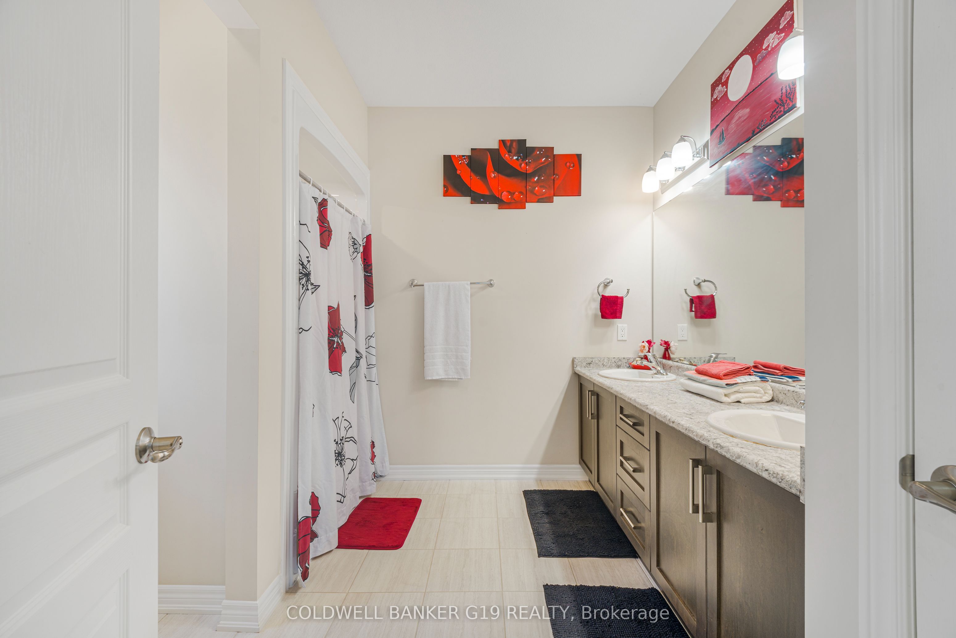14 Riley Avenue Property Photo 35