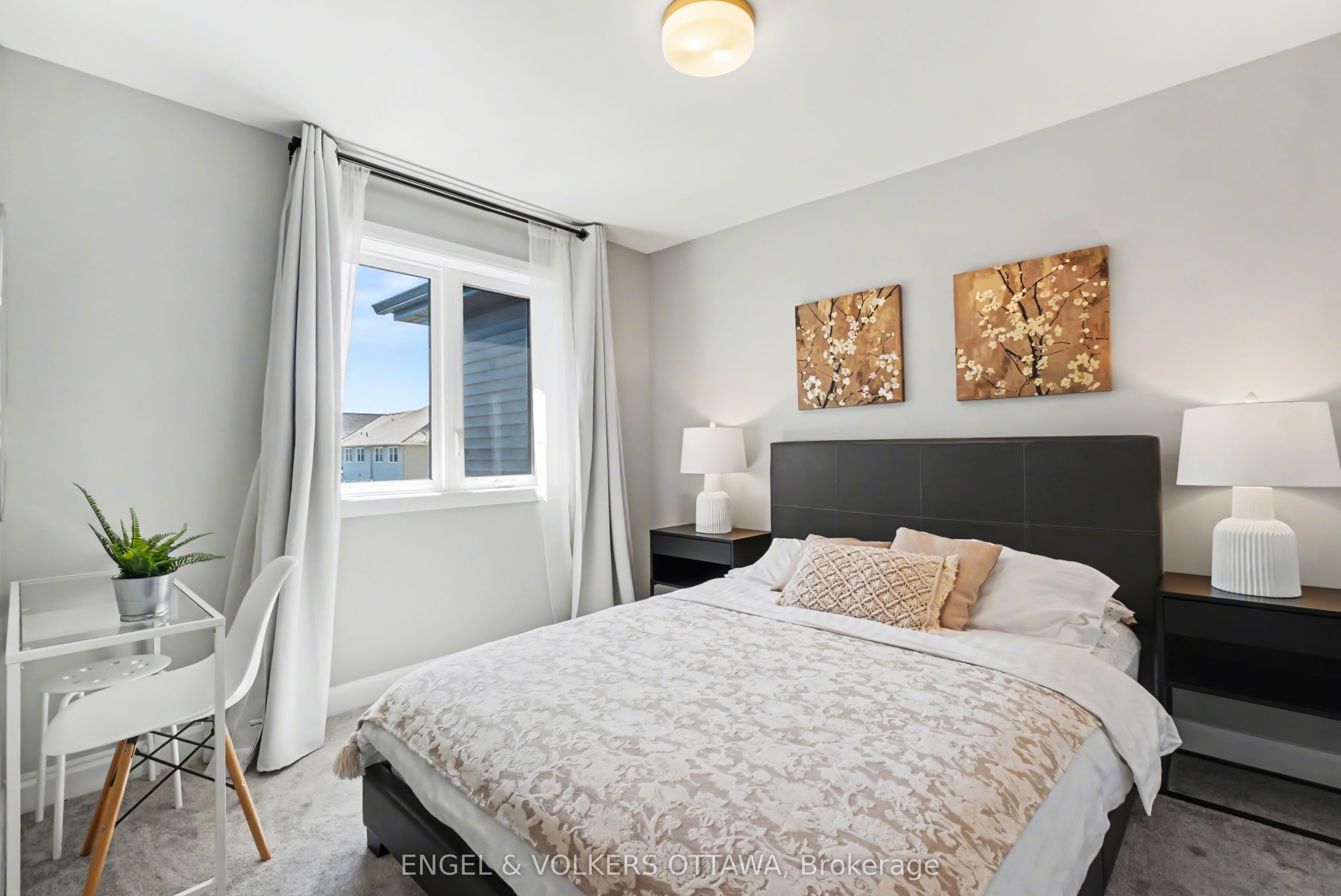 57 Mandevilla Crescent Property Photo 24