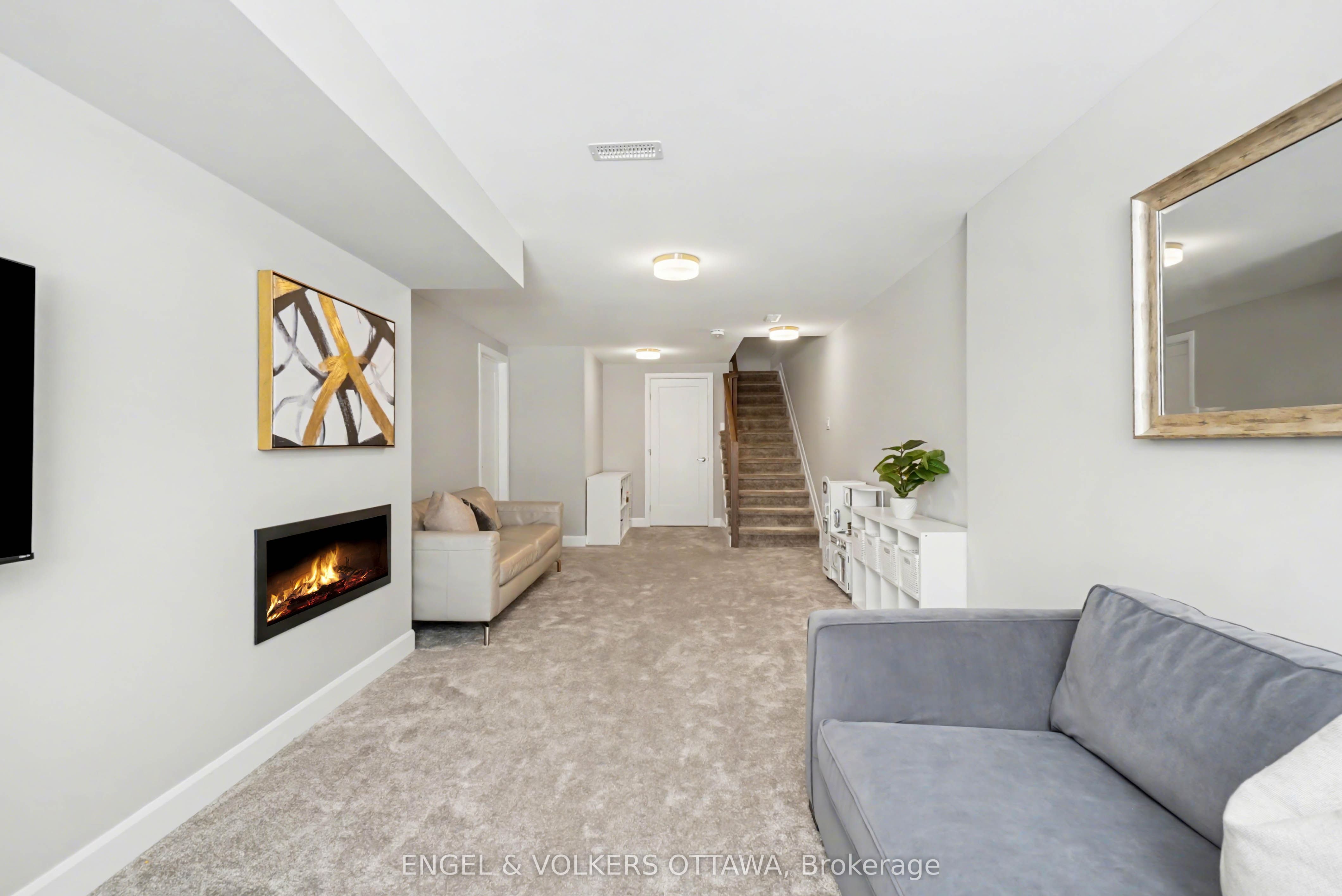 57 Mandevilla Crescent Property Photo 29