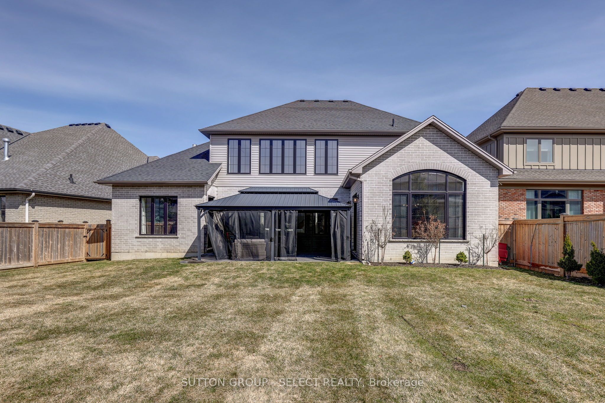 2397 Meadowlands Way Property Photo 41