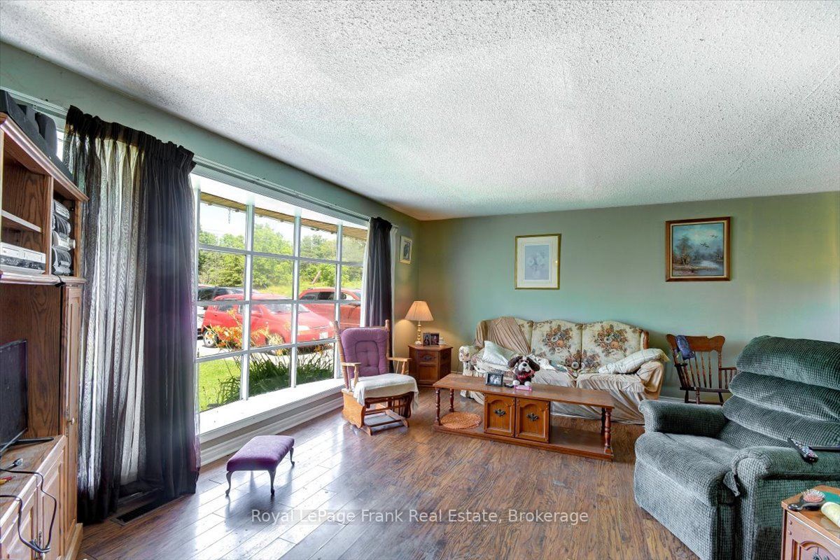 19 County Rd 2 Property Photo 6