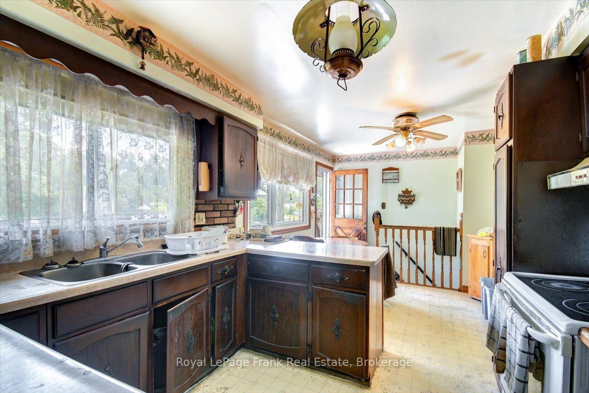 19 County Rd 2 Property Photo 11
