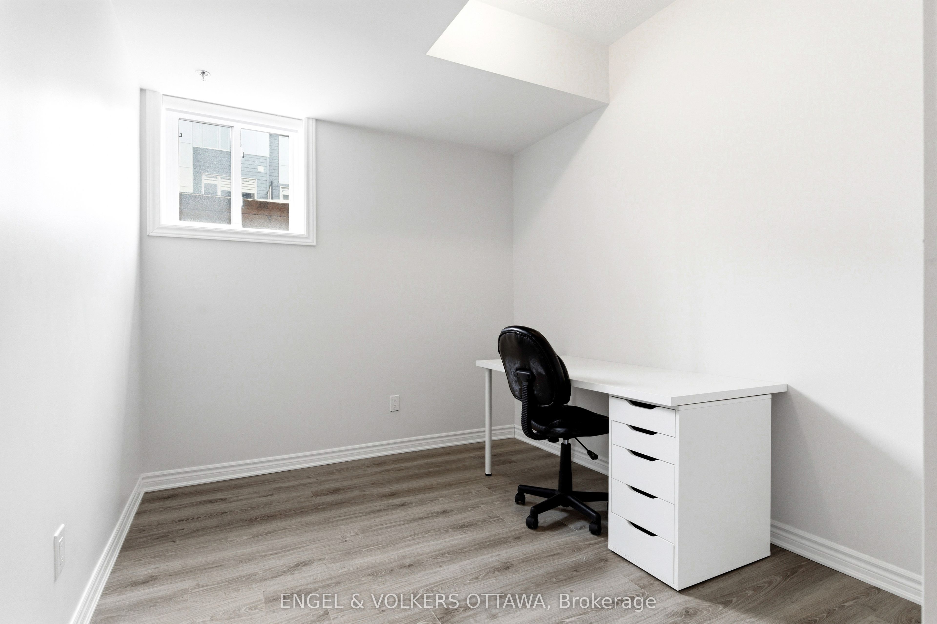 808 Kiniw Private Property Photo 20