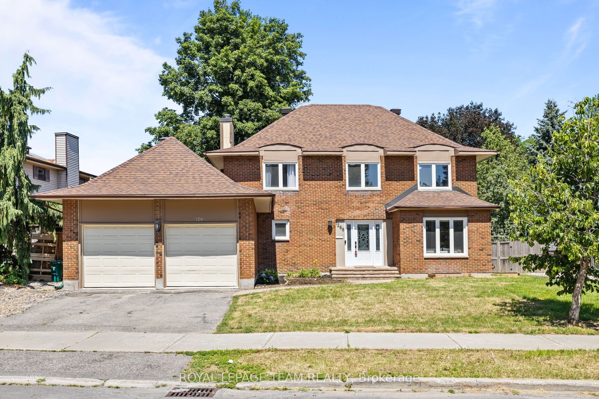 1288 Plante Drive B Property Photo 1