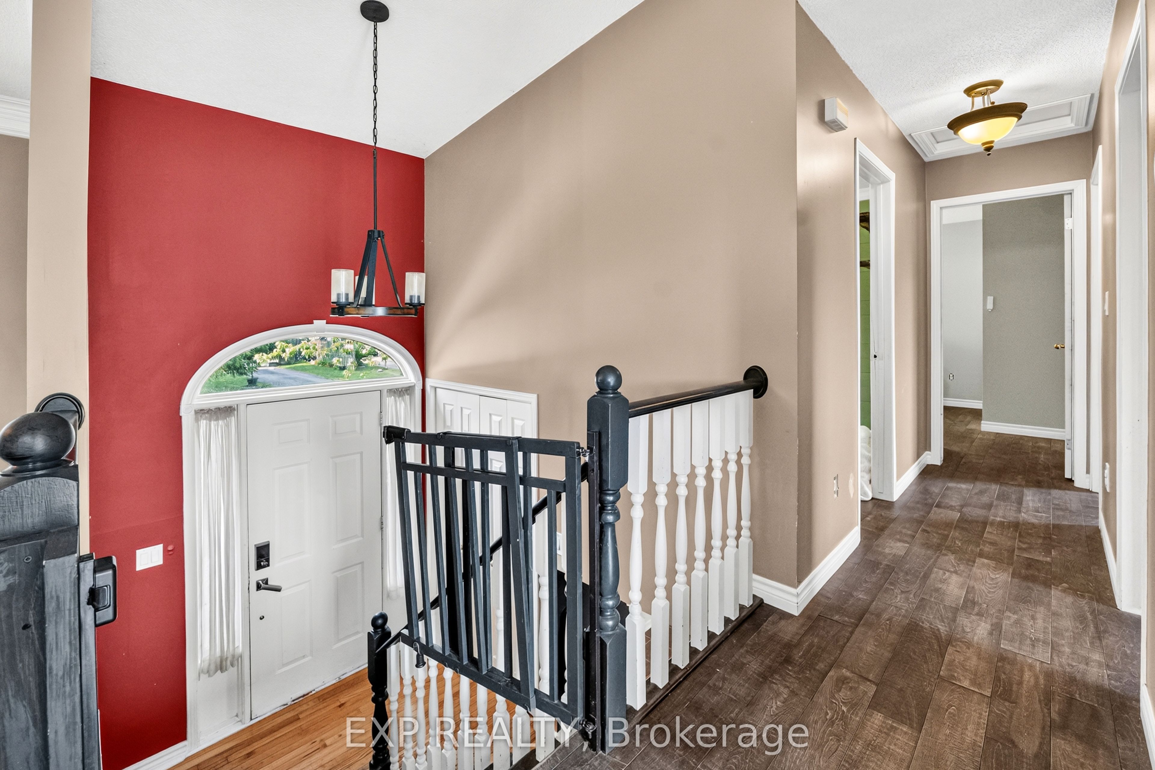 3209 Young Avenue Property Photo 4