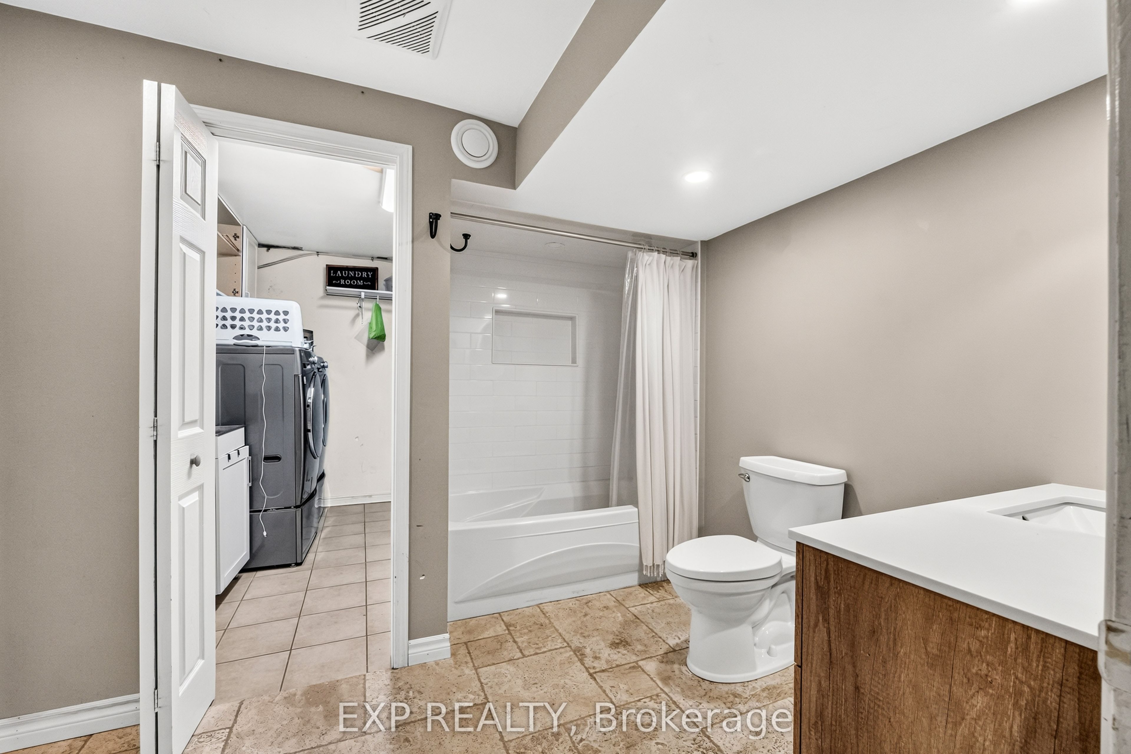 3209 Young Avenue Property Photo 17
