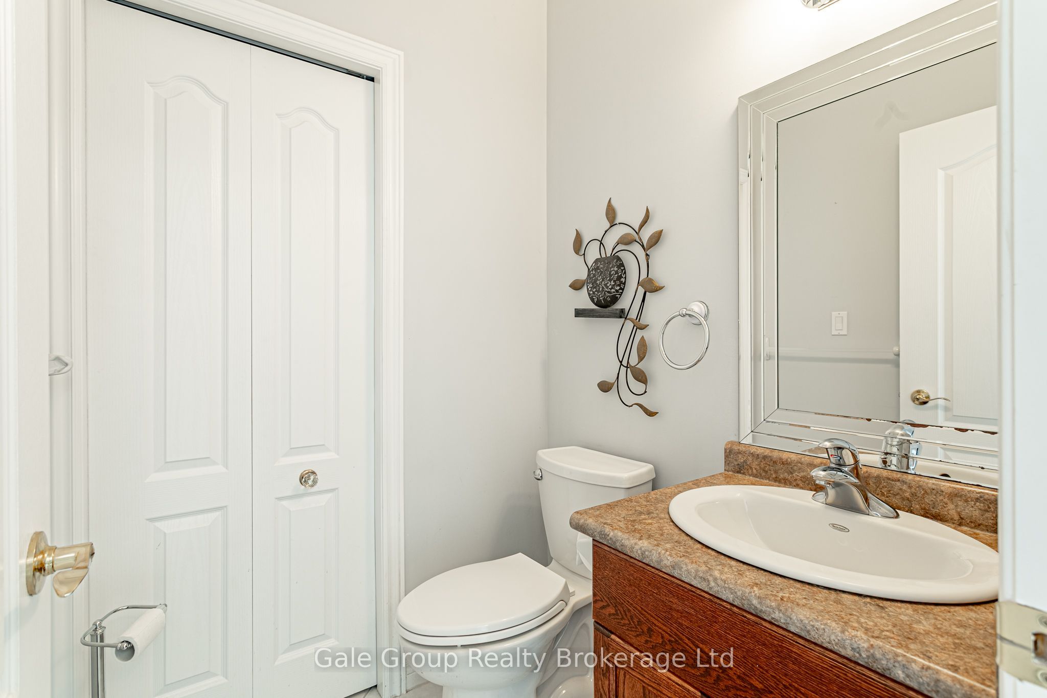 603 Fox Hollow Court Property Photo 6