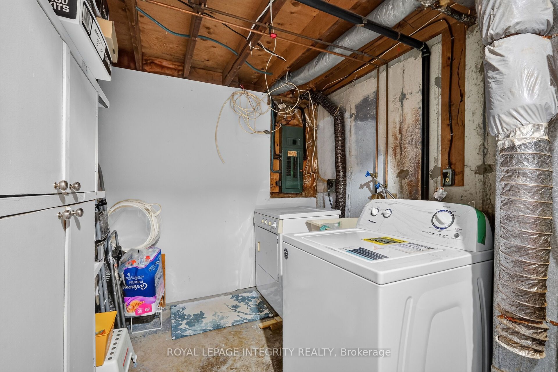 4356 Stella Crescent Property Photo 40