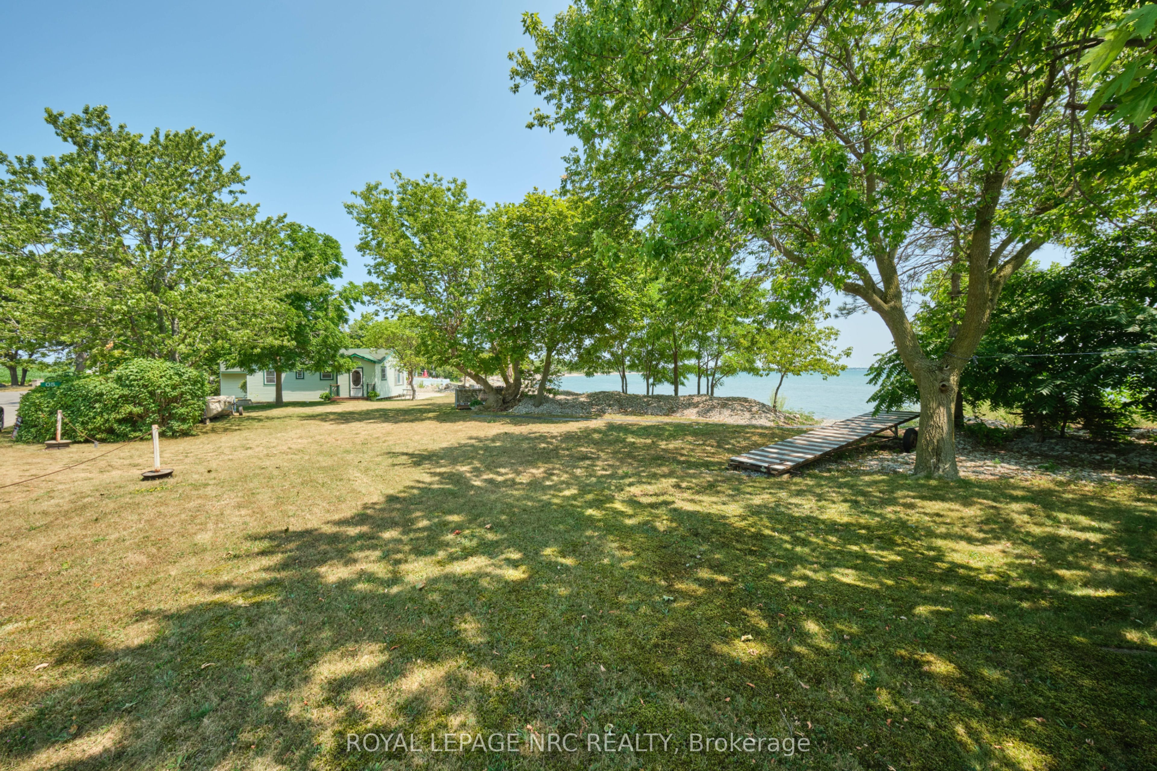 5 Mohawk Point Road Property Photo 2