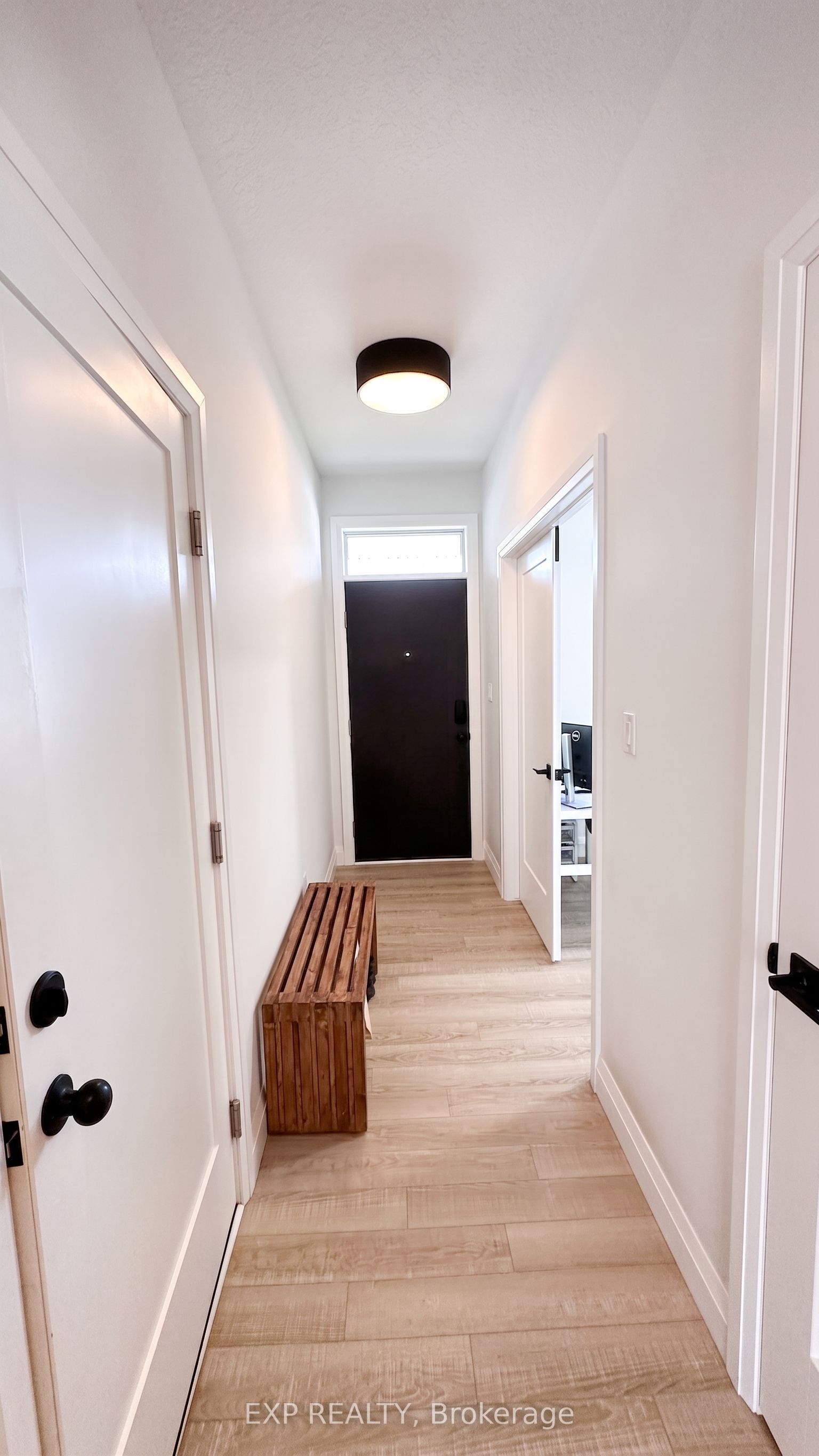 6 Evylean Court Property Photo 7