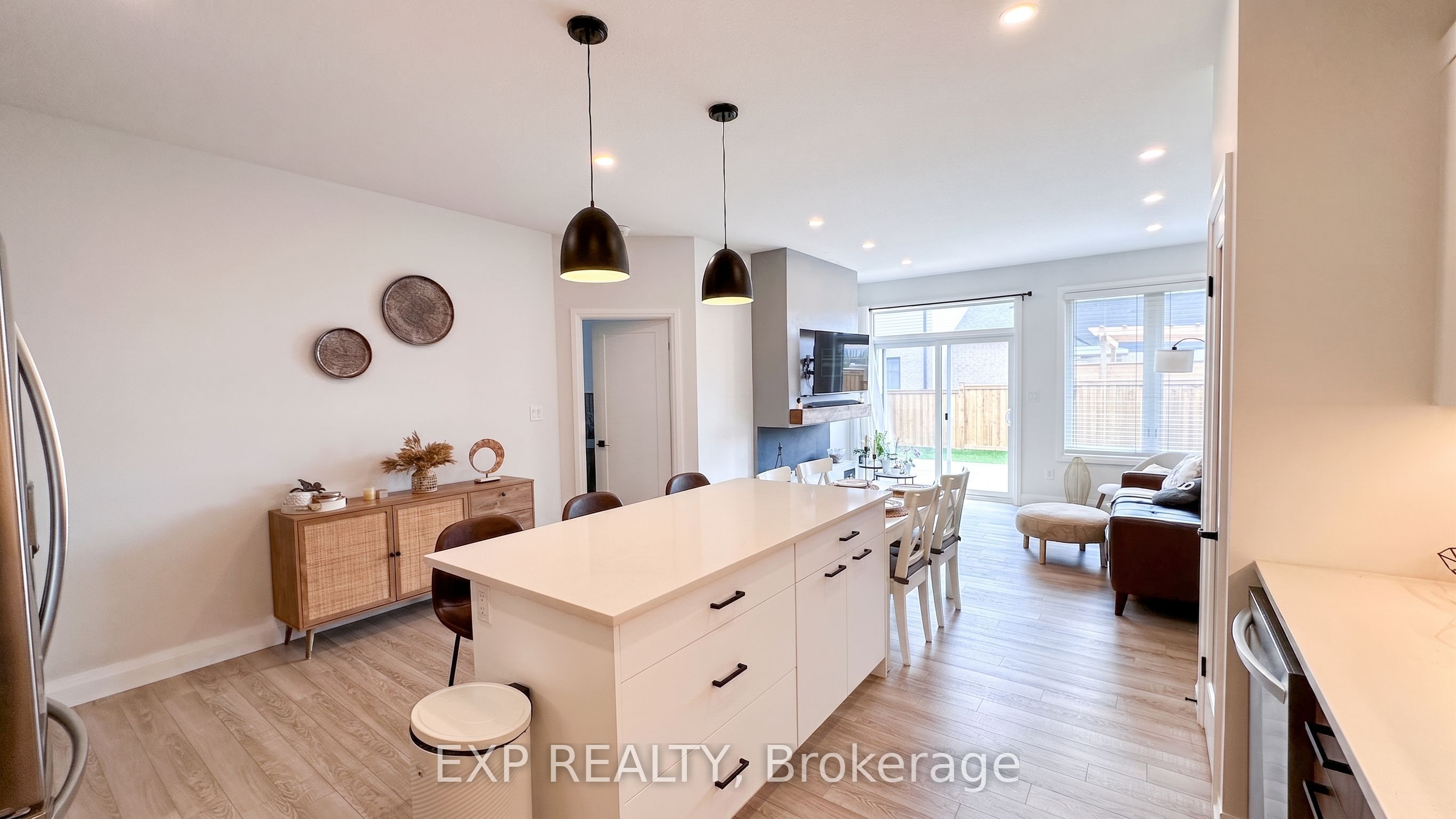 6 Evylean Court Property Photo 15