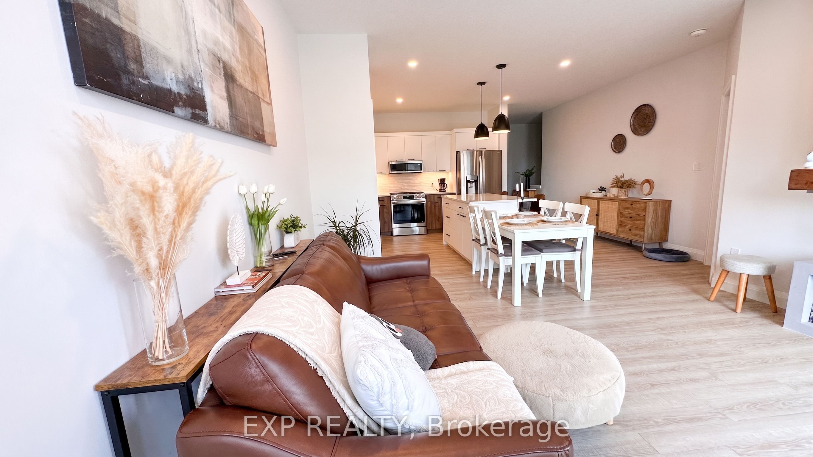 6 Evylean Court Property Photo 19