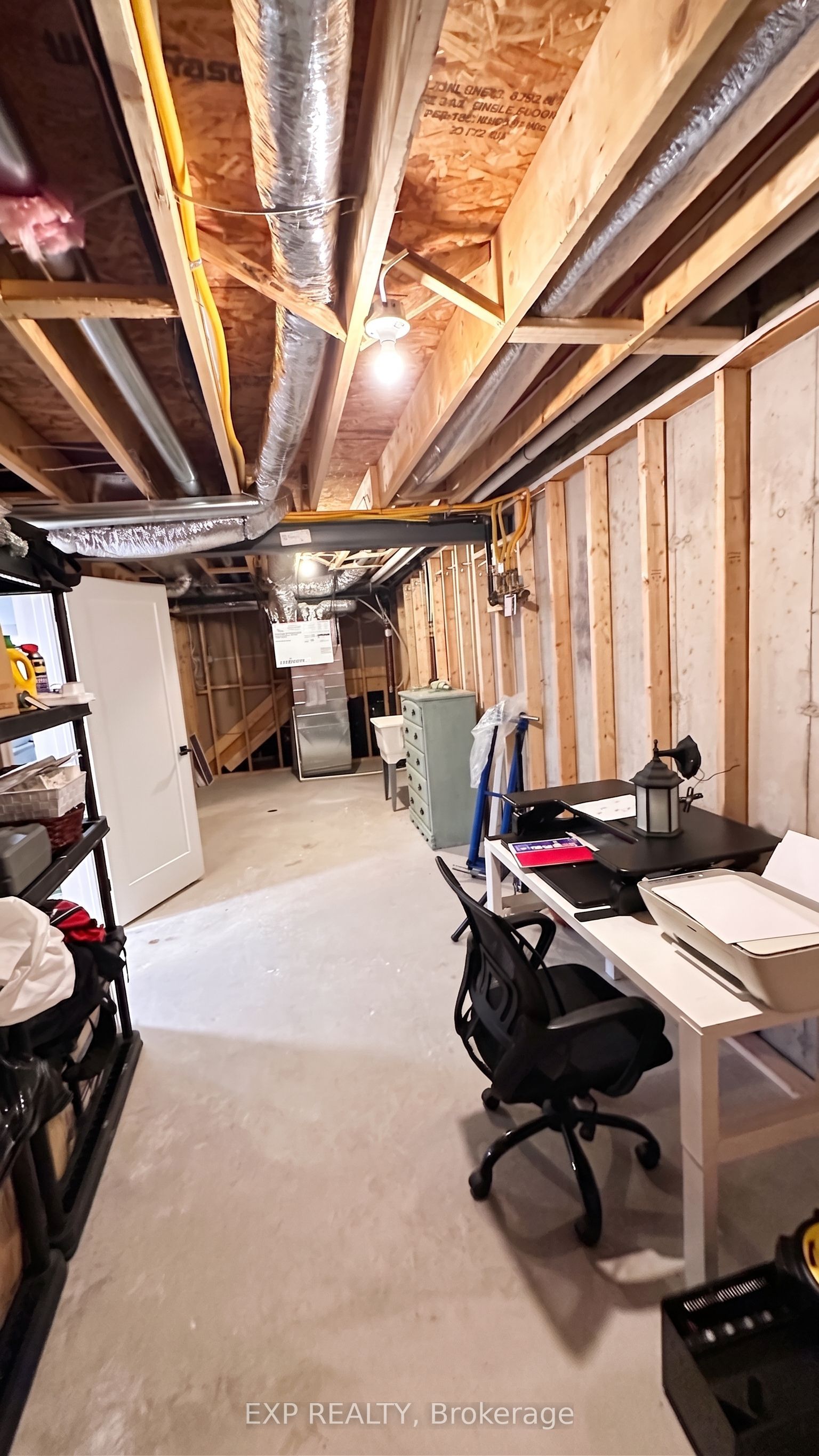 6 Evylean Court Property Photo 39