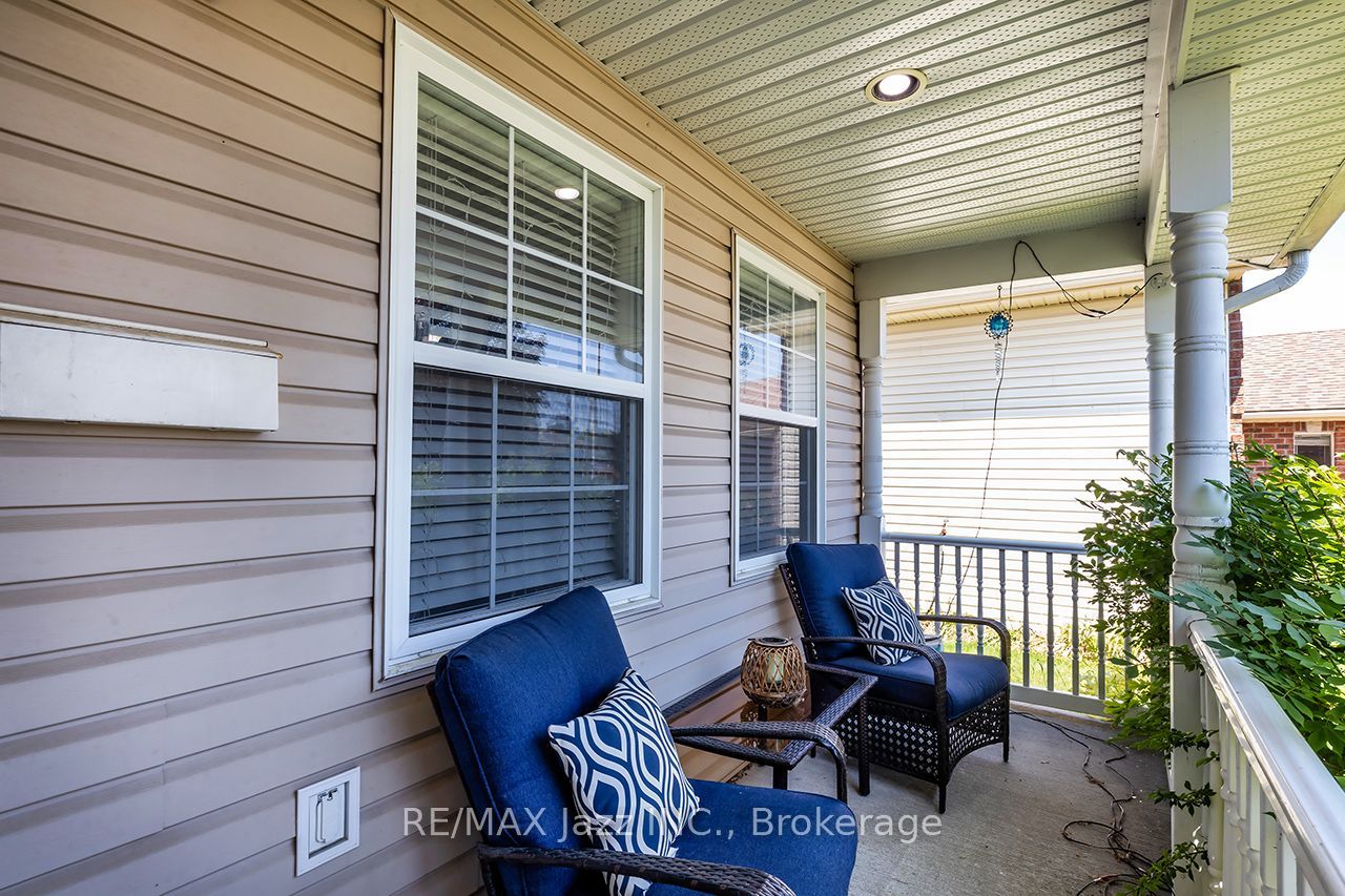 26 Glenn Drive Property Photo 2